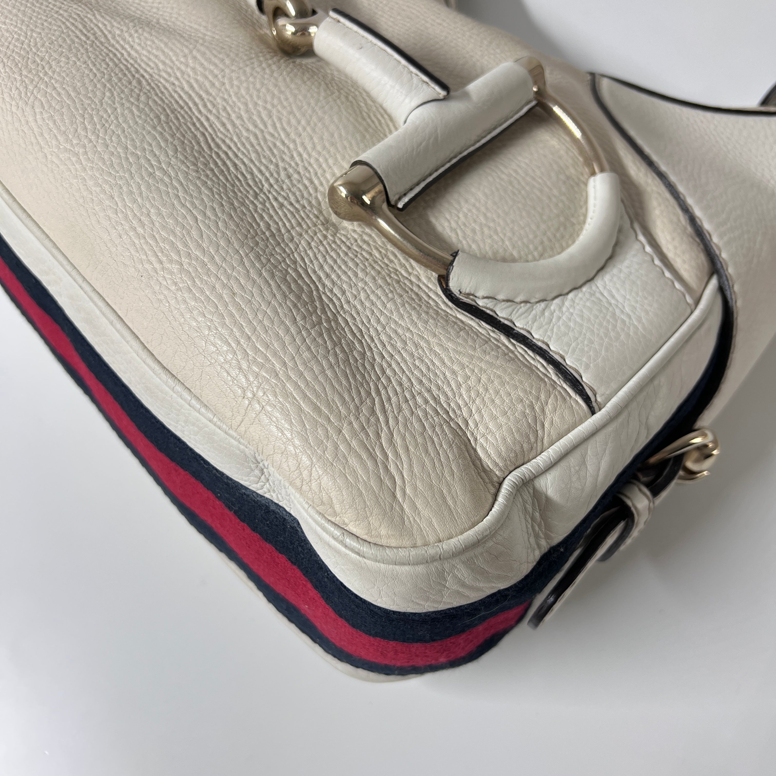 GUCCI Horsebit beige leather handbag