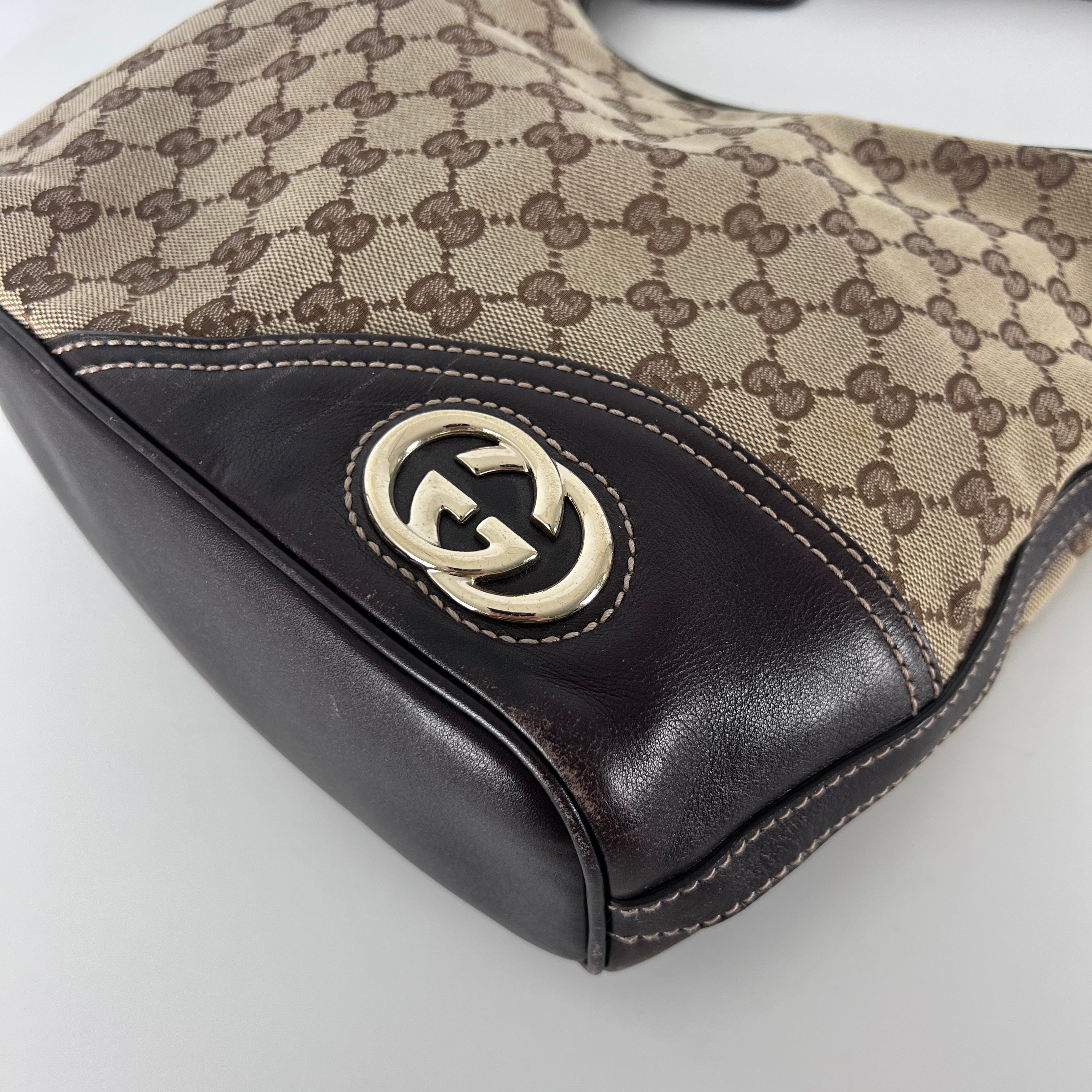 GUCCI Hobo handbag in brown canvas and leather