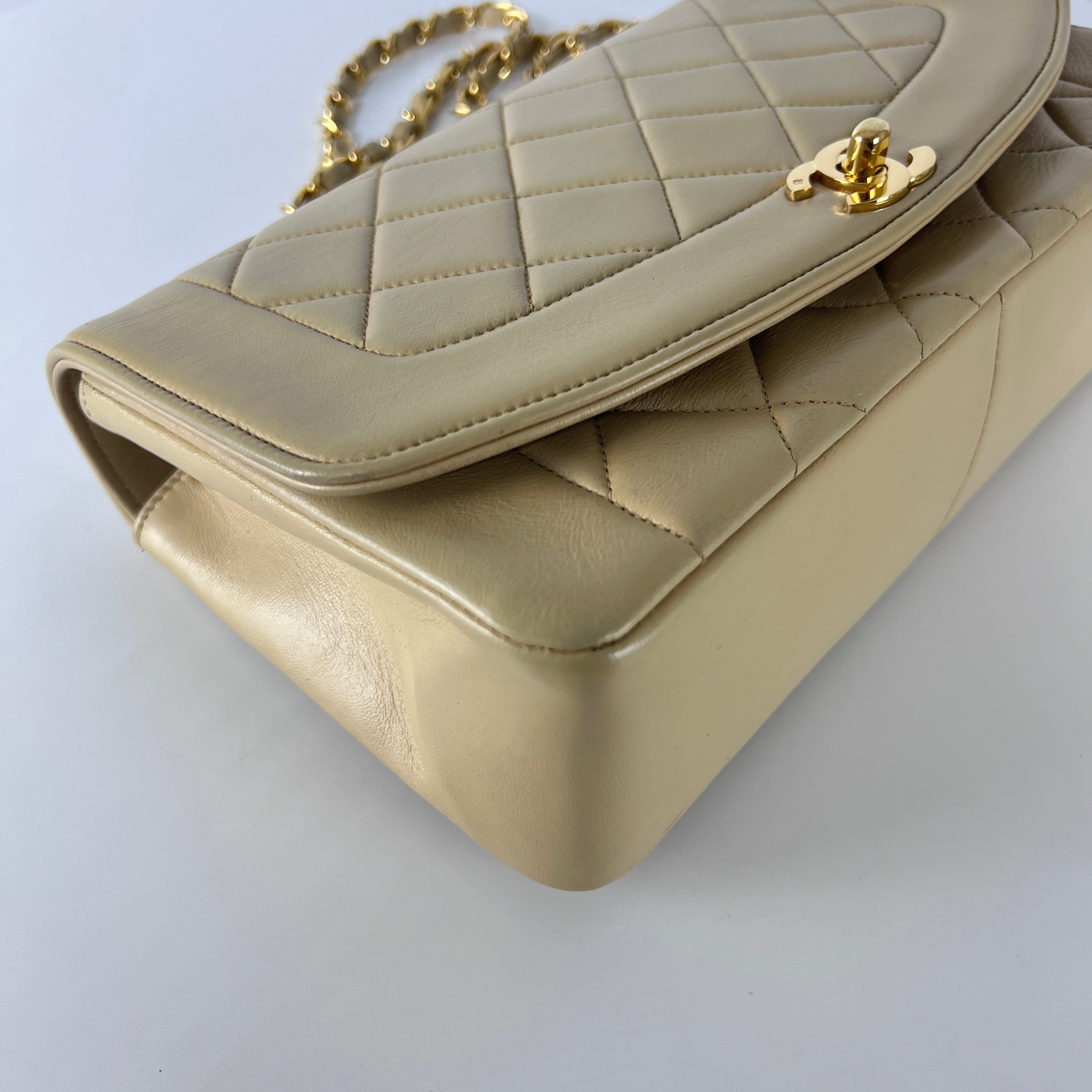 CHANEL Diana shoulder bag beige lambskin