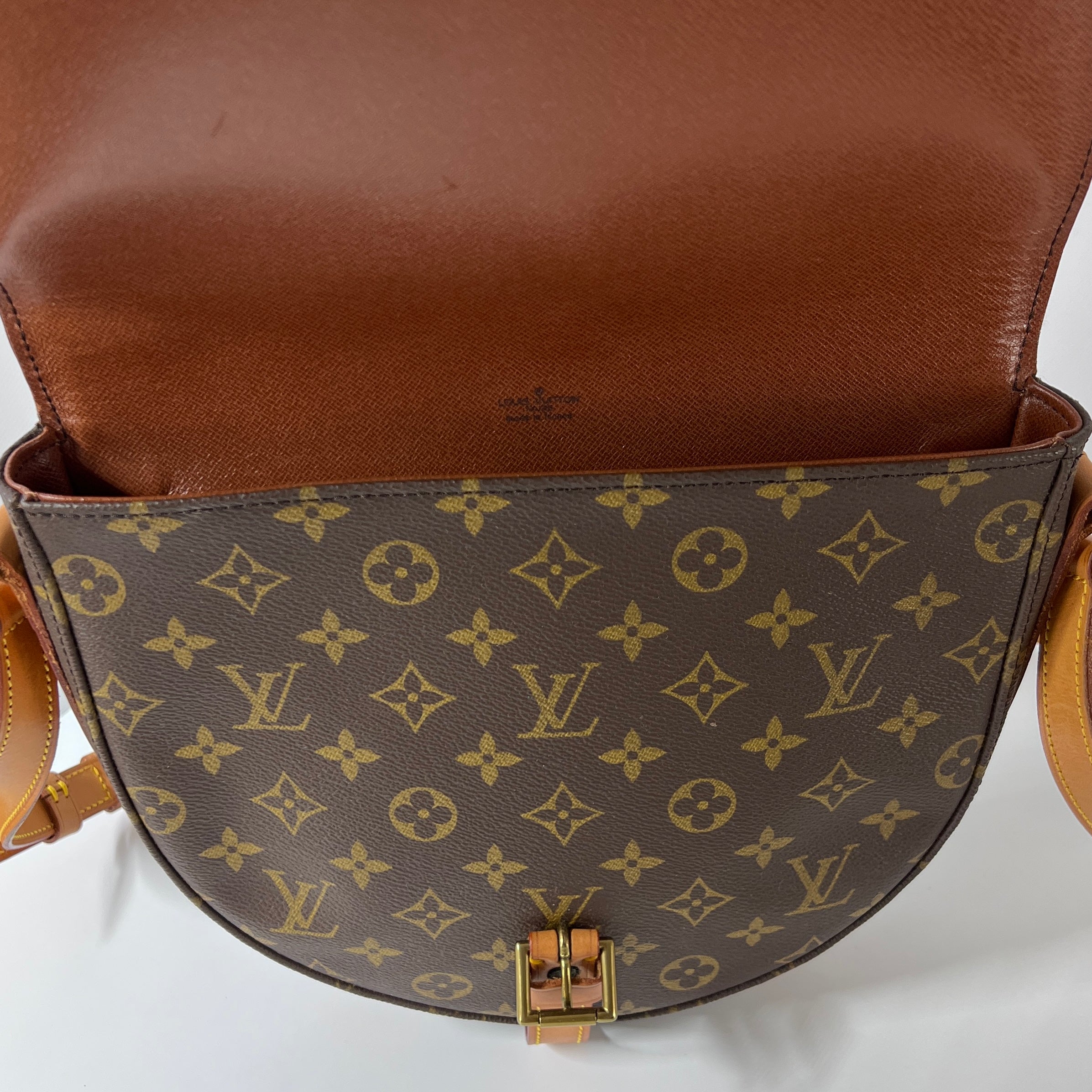 LOUIS VUITTON Chantilly canvas and brown leather handbag