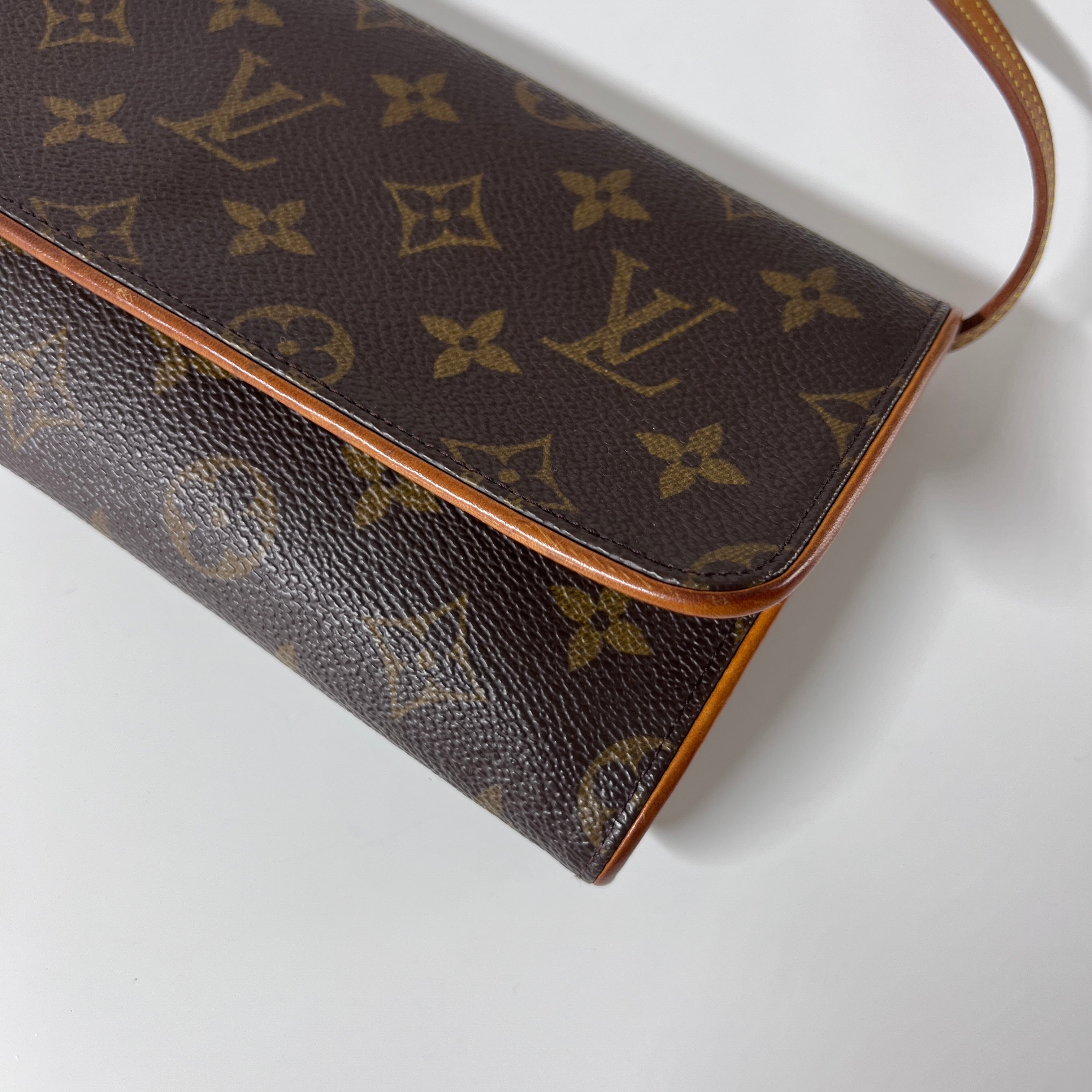 Sac à main LOUIS VUITTON Pochette Twin GM toile et cuir marron