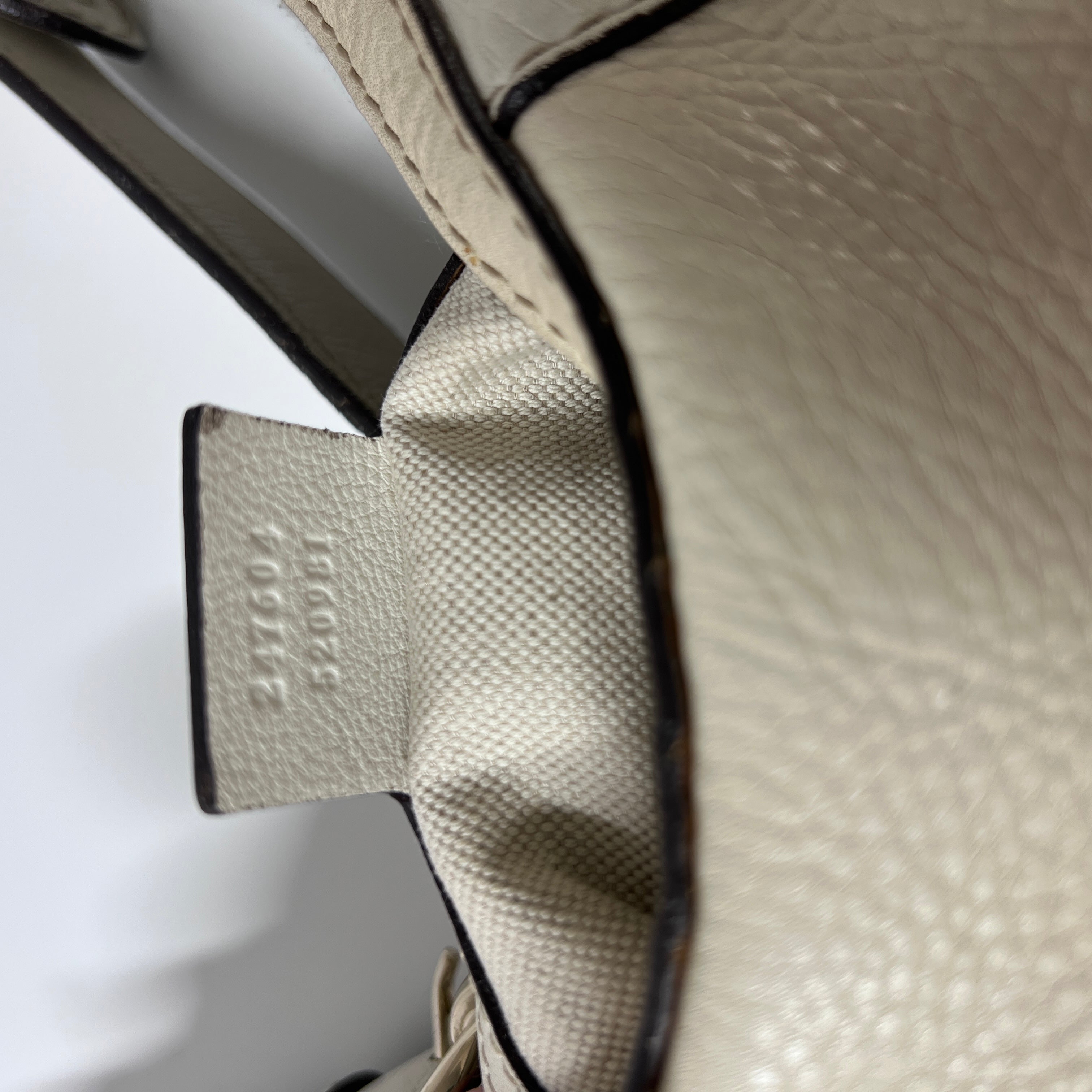 GUCCI Horsebit beige leather handbag