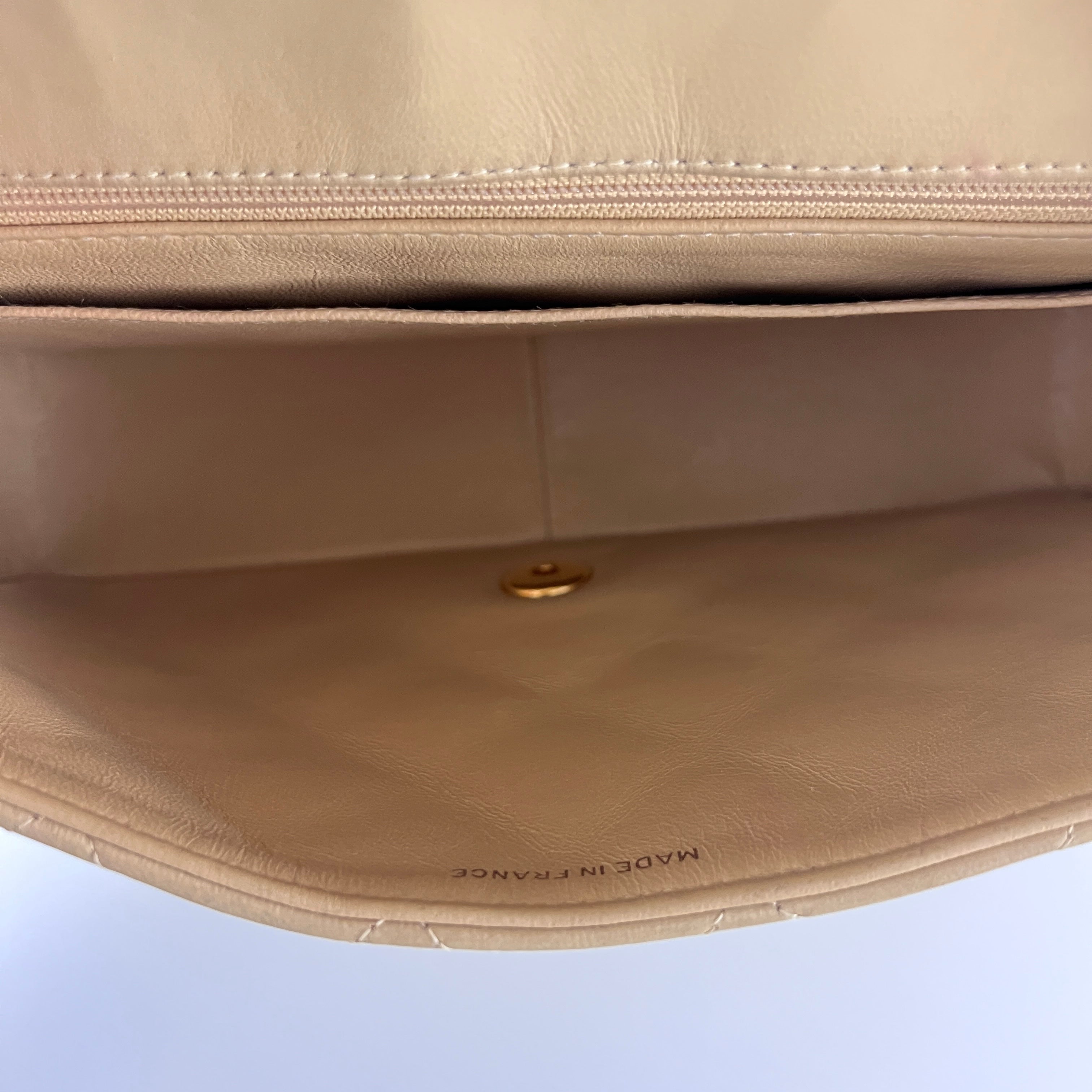 CHANEL Diana shoulder bag beige lambskin