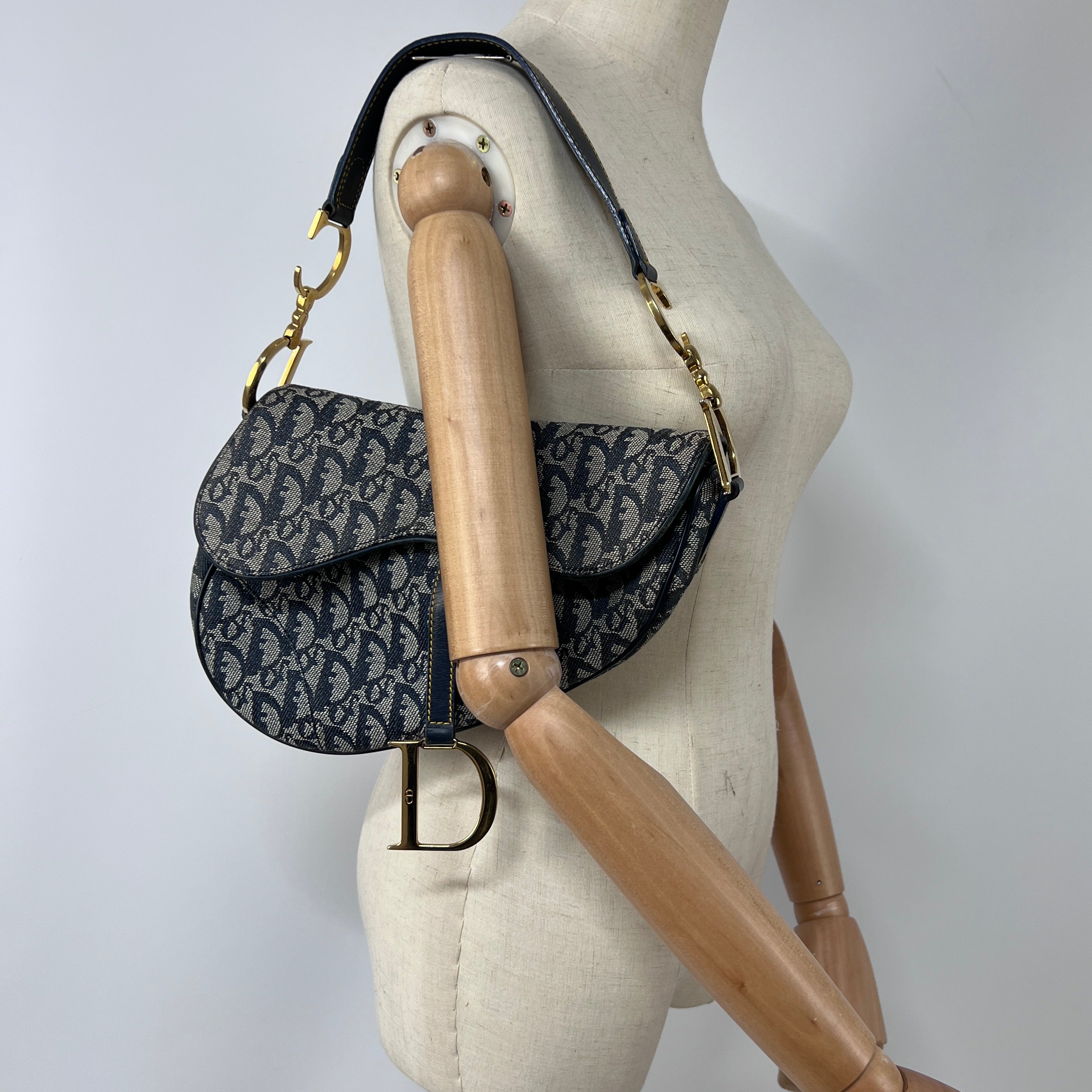 Sac à main DIOR Saddle toile et cuir bleu