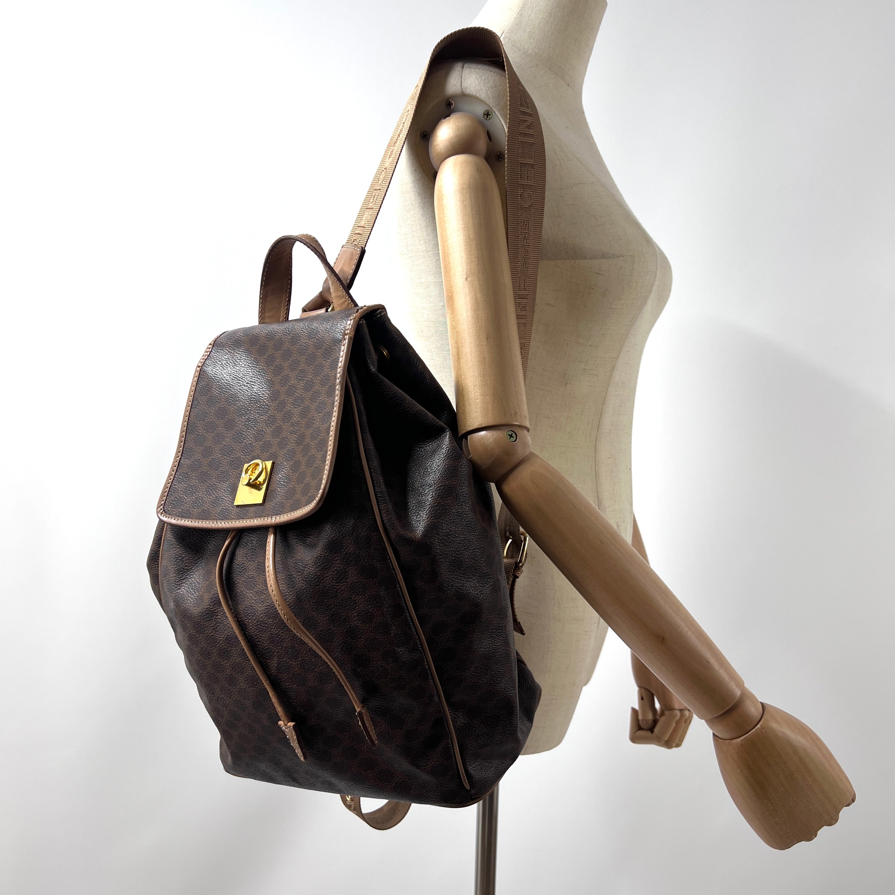 Sac à main CELINE Backpack toile et cuir marron