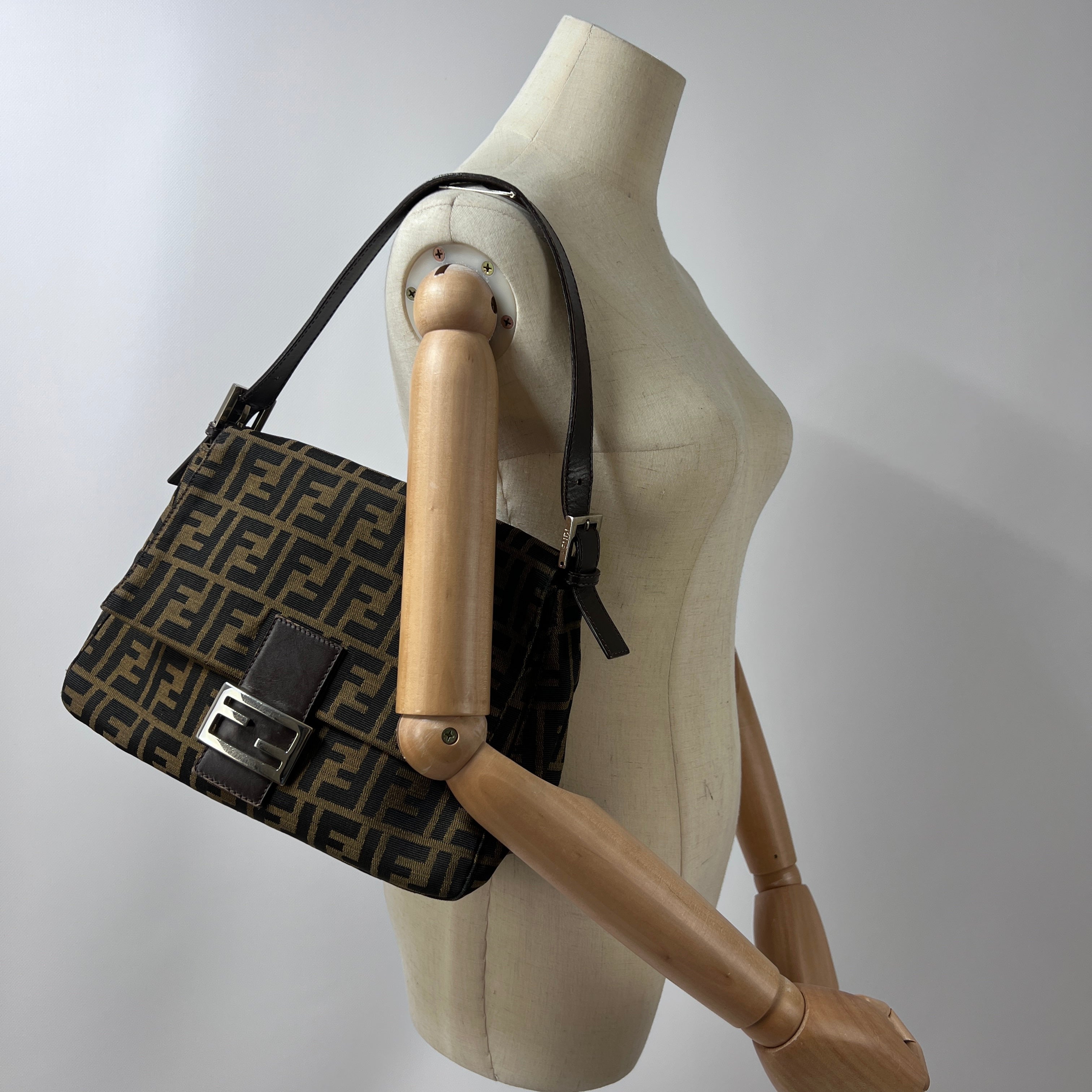 Sac à main FENDI Mamma toile et cuir marron