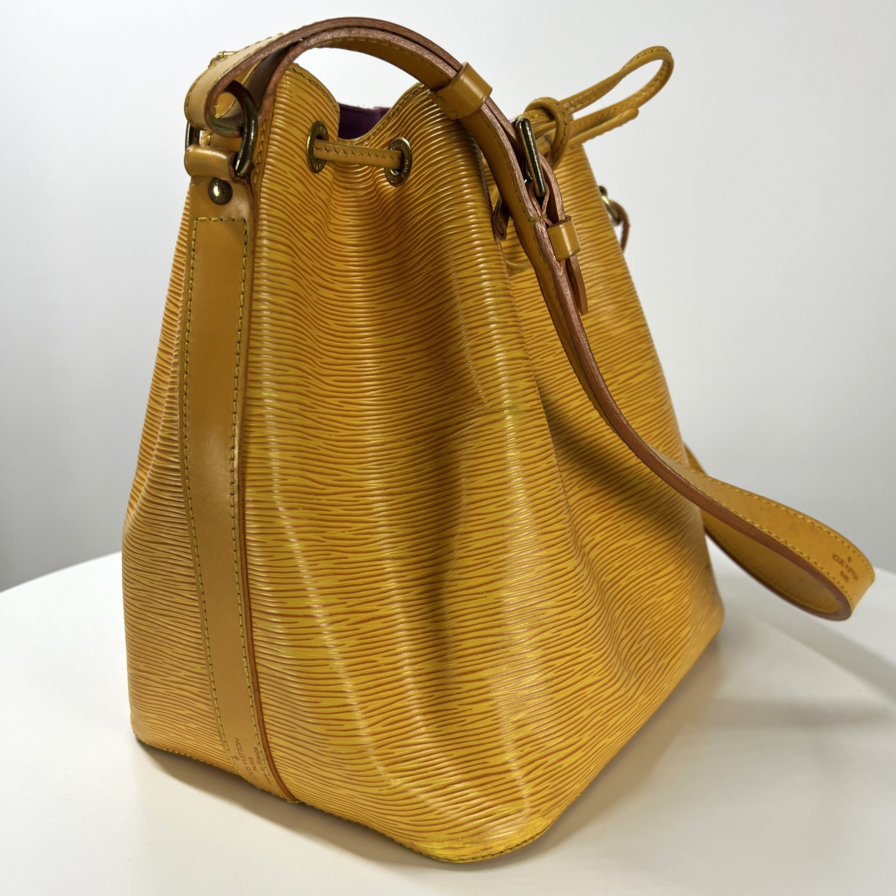 LOUIS VUITTON Noé PM handbag in yellow epi leather