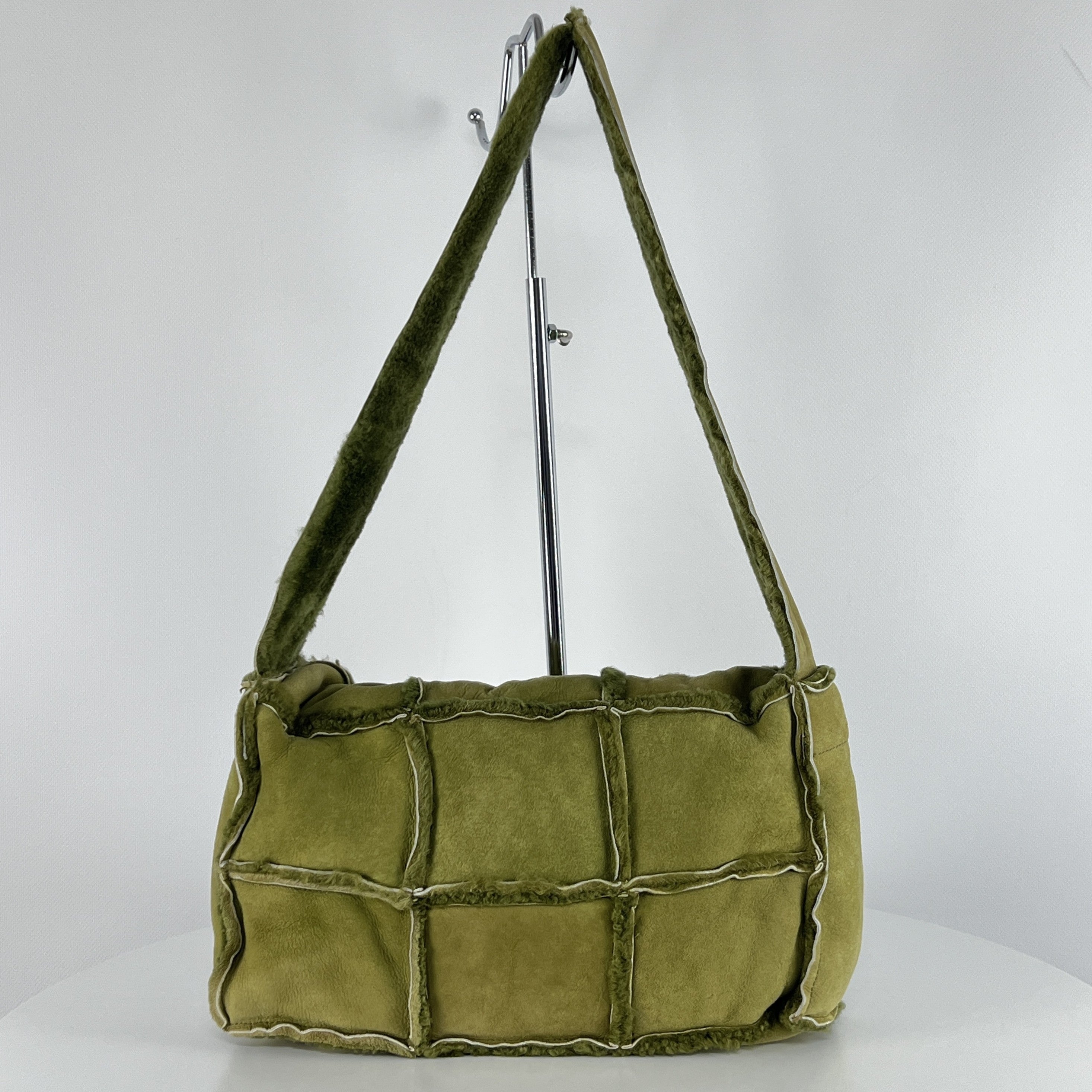 Sac à main CHANEL Choco Bar mouton vert