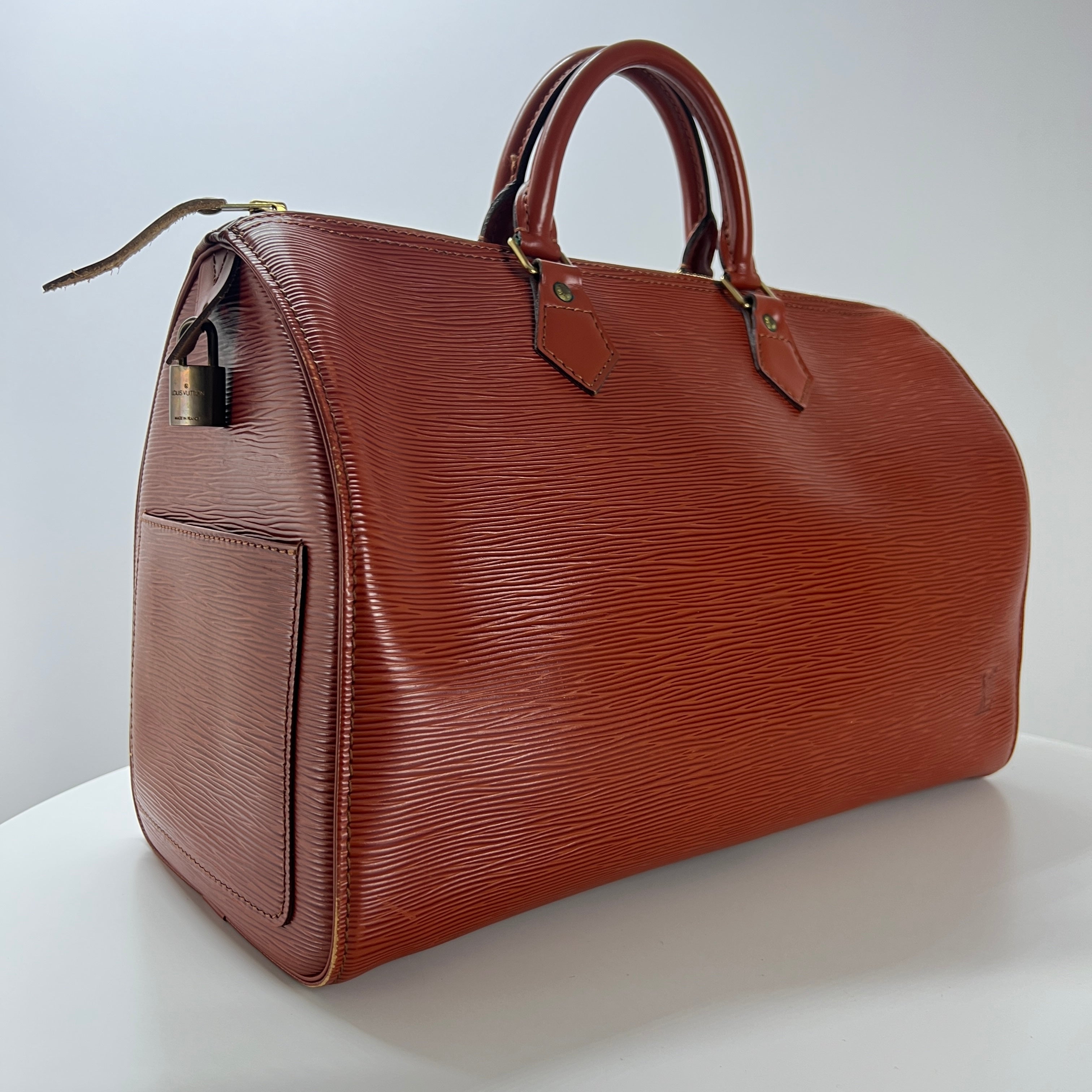 LOUIS VUITTON Speedy 35 handbag in brown epi leather