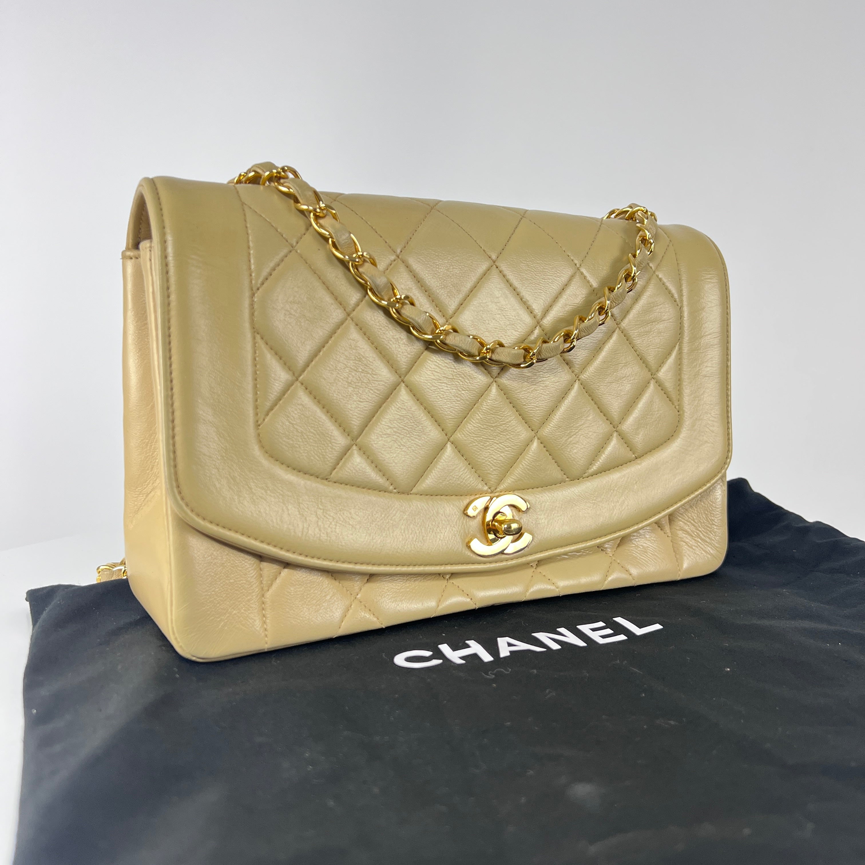 CHANEL Diana shoulder bag beige lambskin