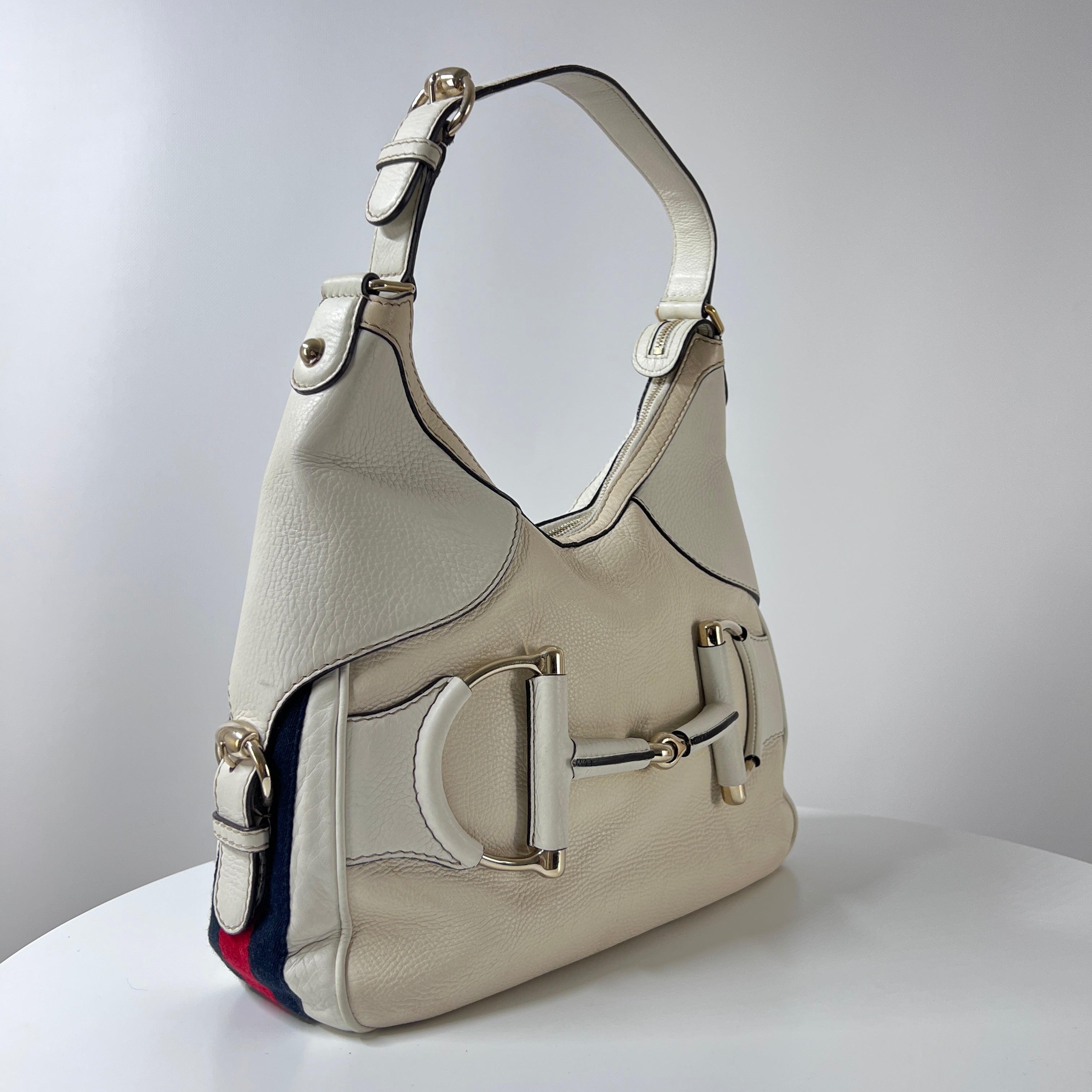 GUCCI Horsebit beige leather handbag