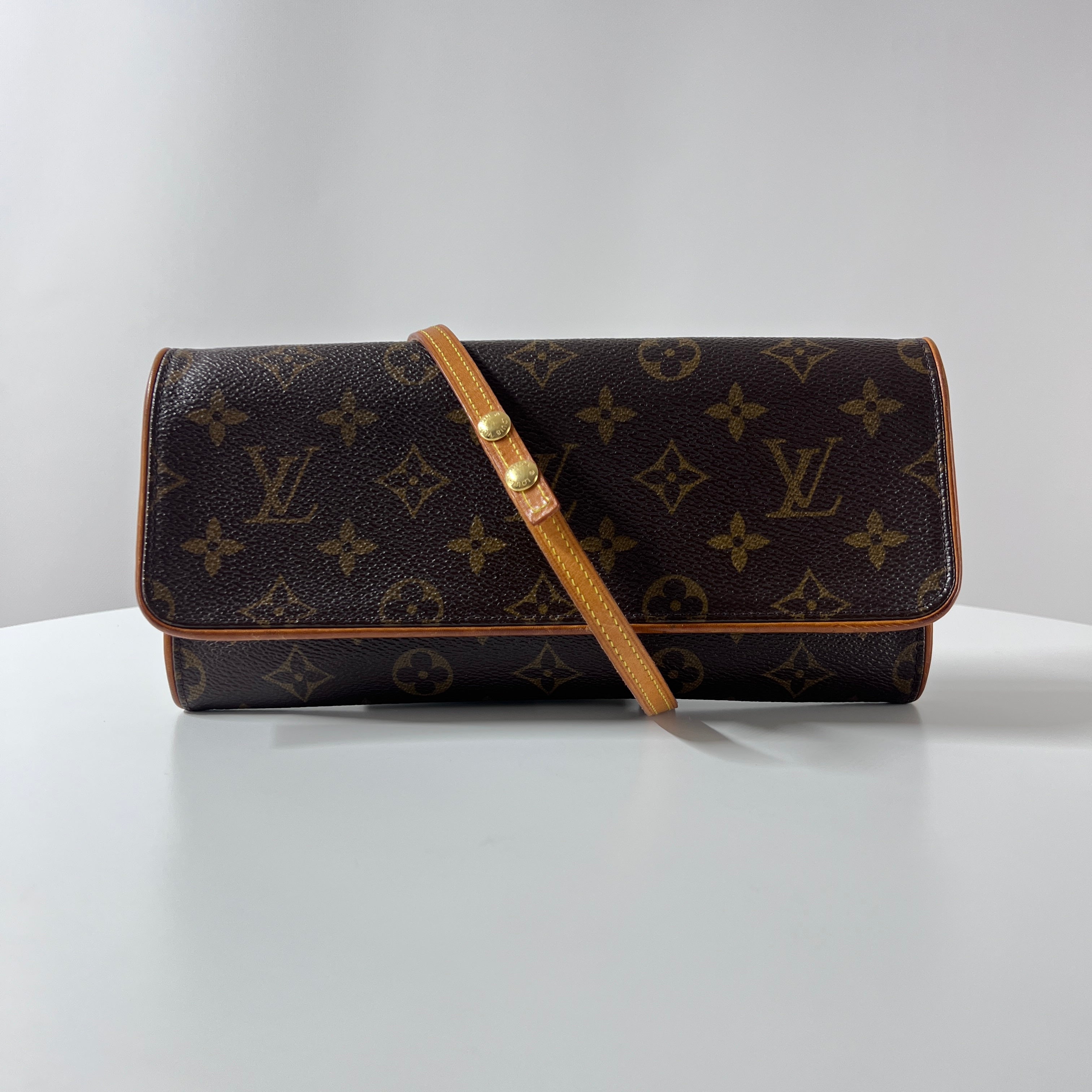Sac à main LOUIS VUITTON Pochette Twin GM toile et cuir marron