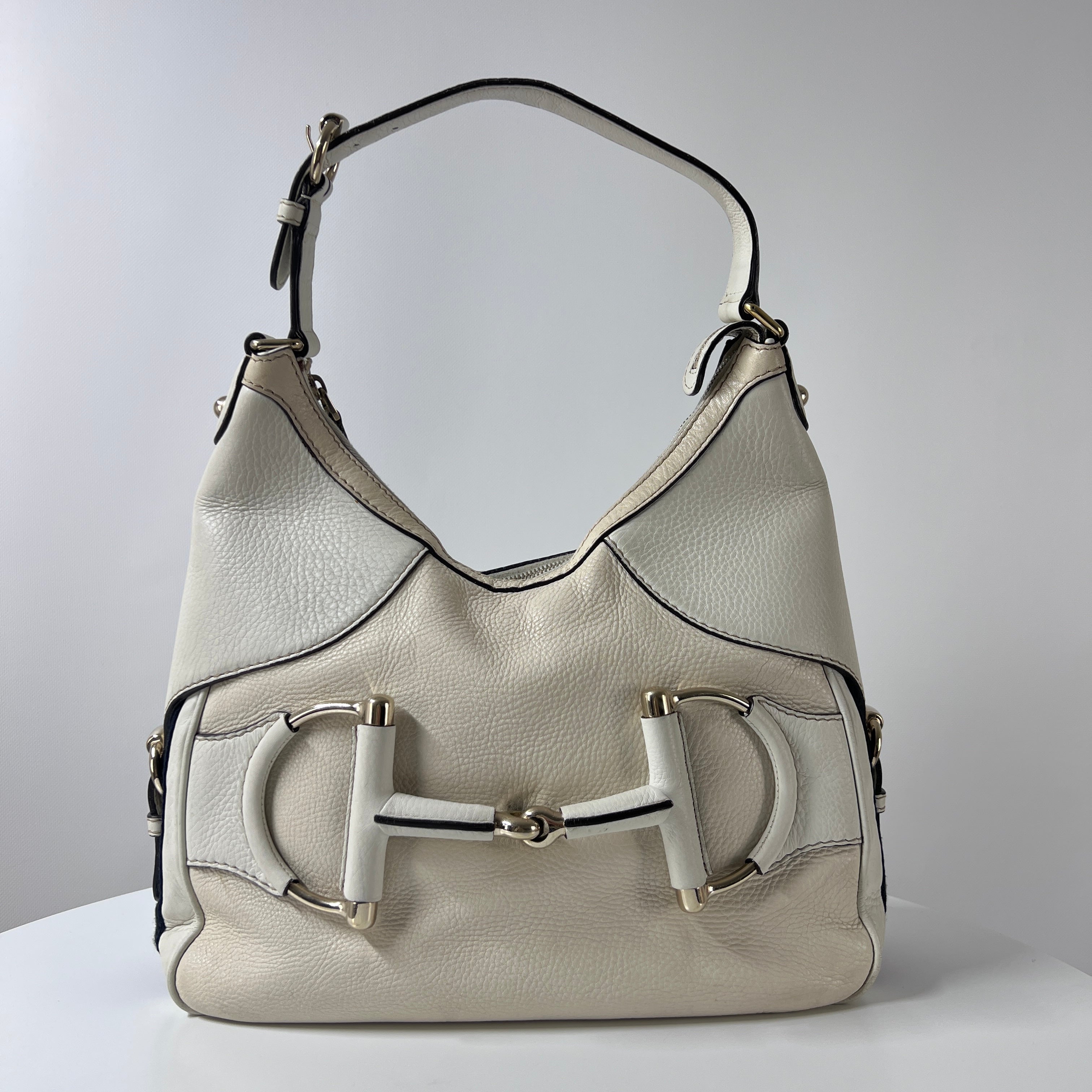 GUCCI Horsebit beige leather handbag