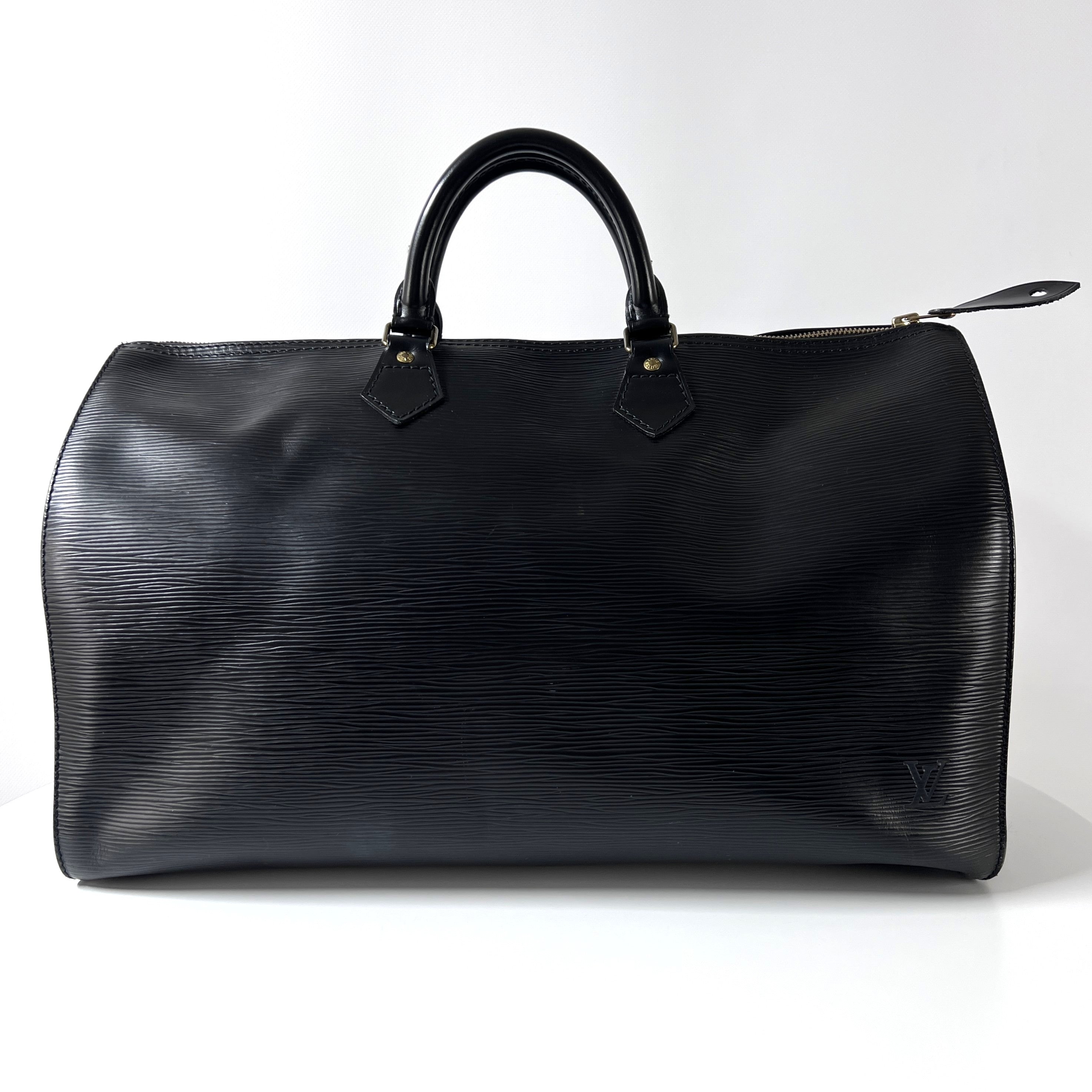 Sac à main LOUIS VUITTON Speedy 40 cuie épi noir