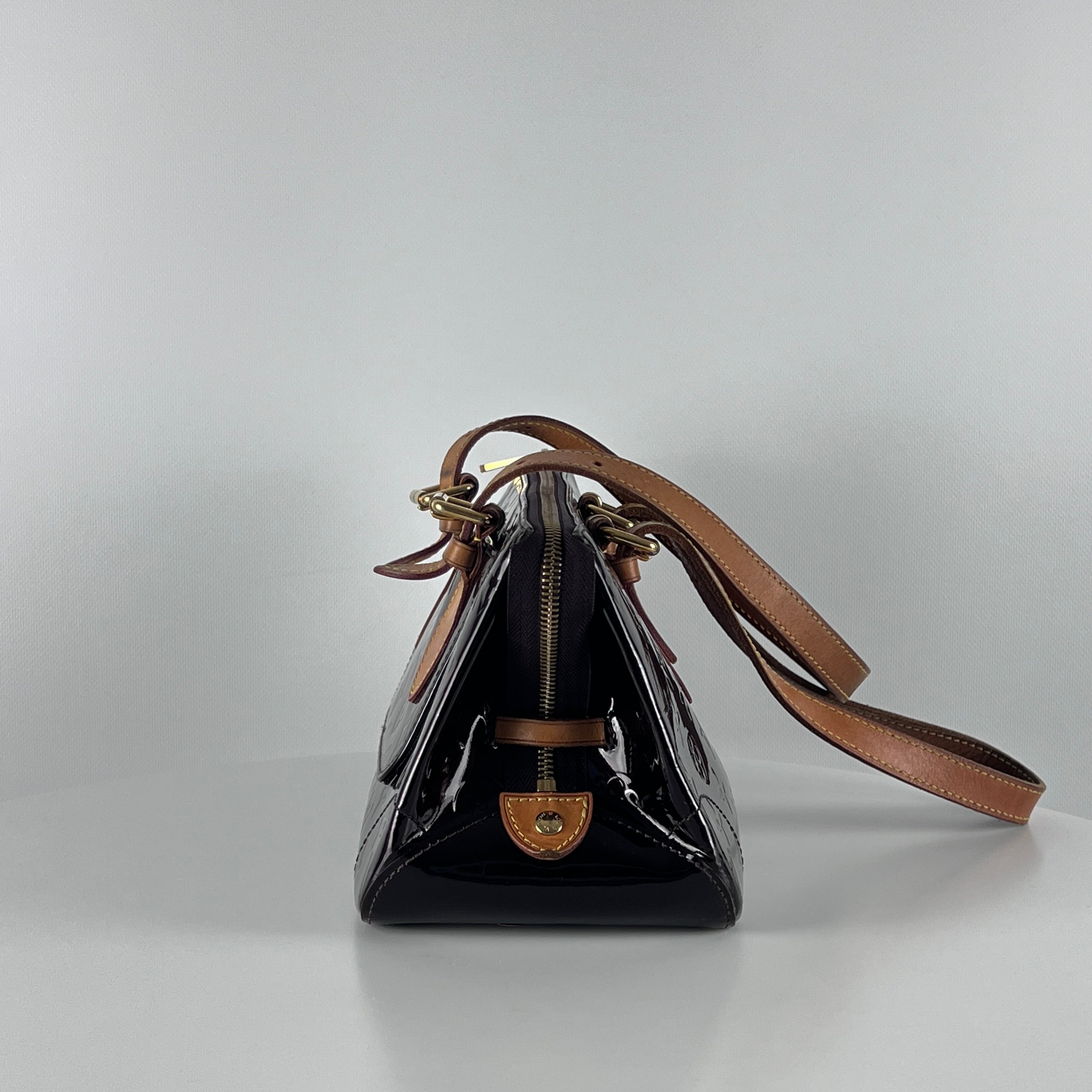 Sac à main LOUIS VUITTON Rosewood cuir vernis bordeaux