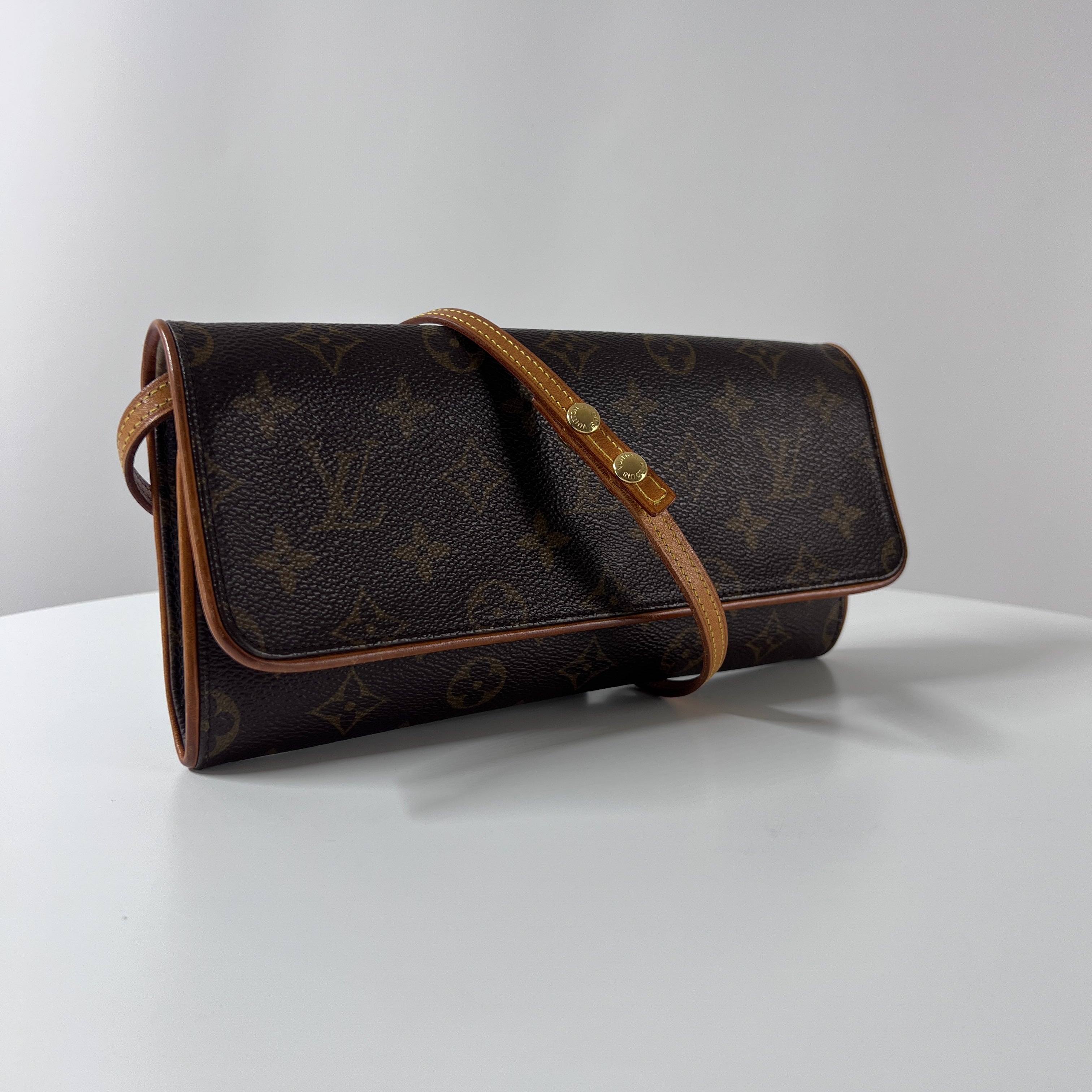 Sac à main LOUIS VUITTON Pochette Twin GM toile et cuir marron