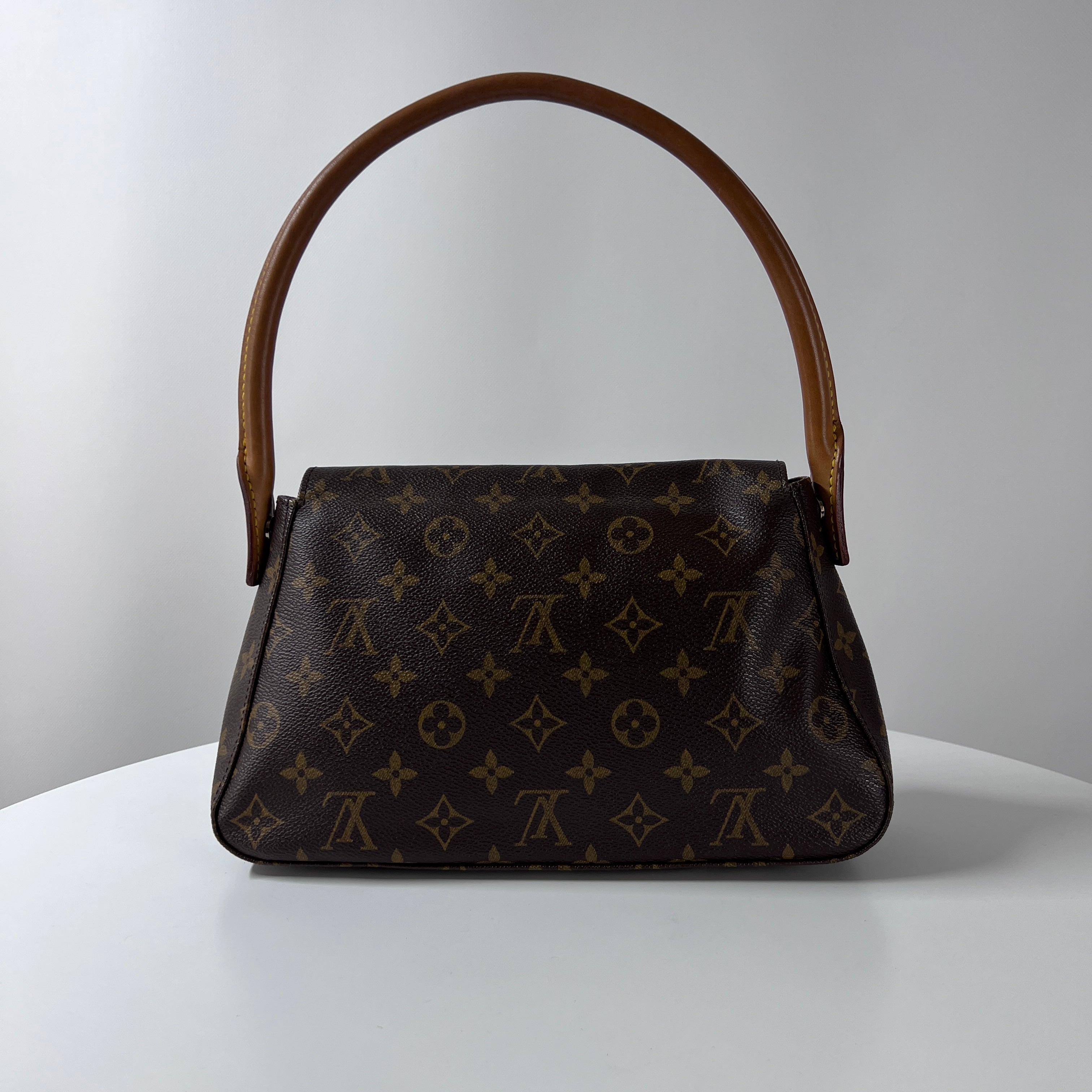 LOUIS VUITTON Looping handbag in brown canvas and leather