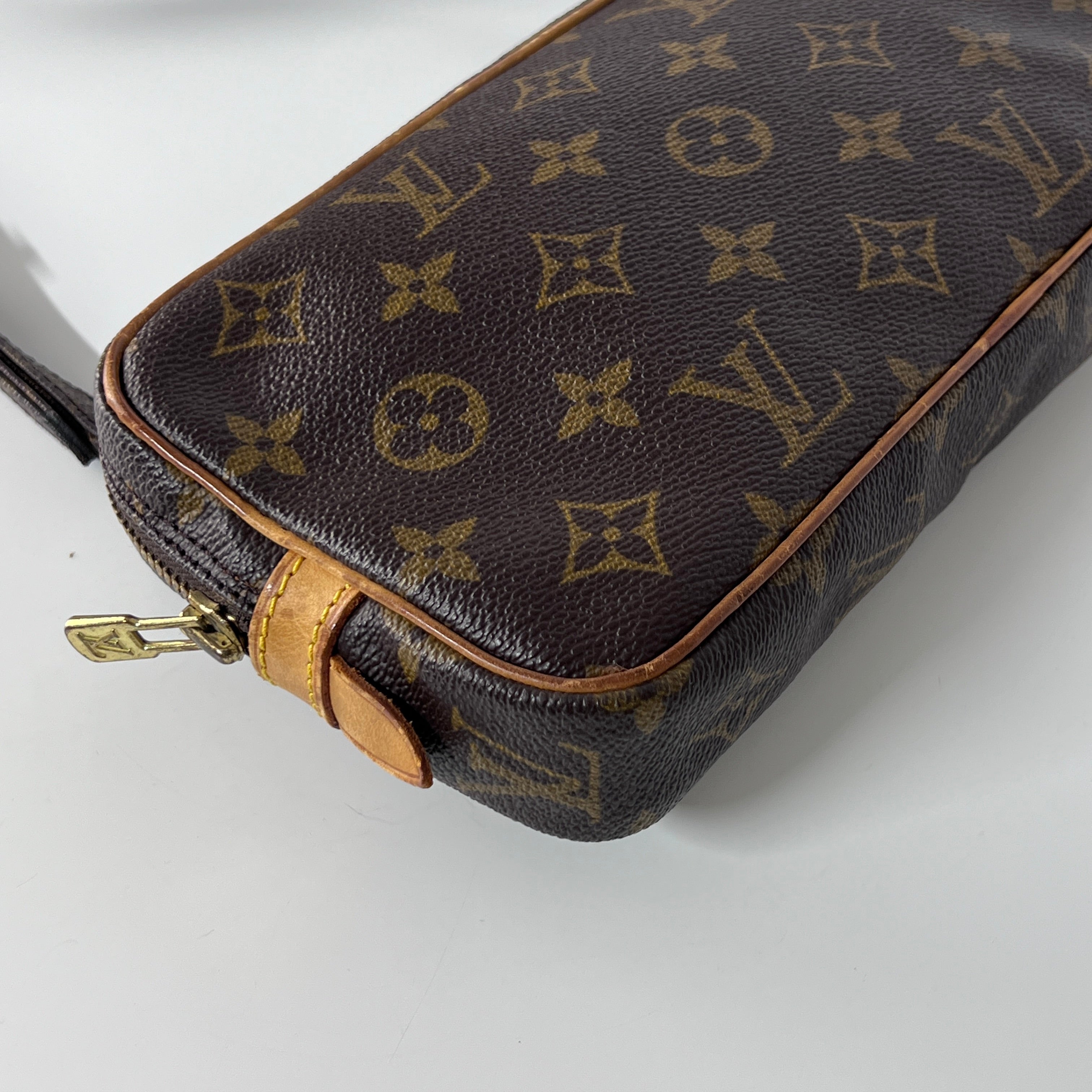 Sac à main LOUIS VUITTON Marly toile et cuir marron