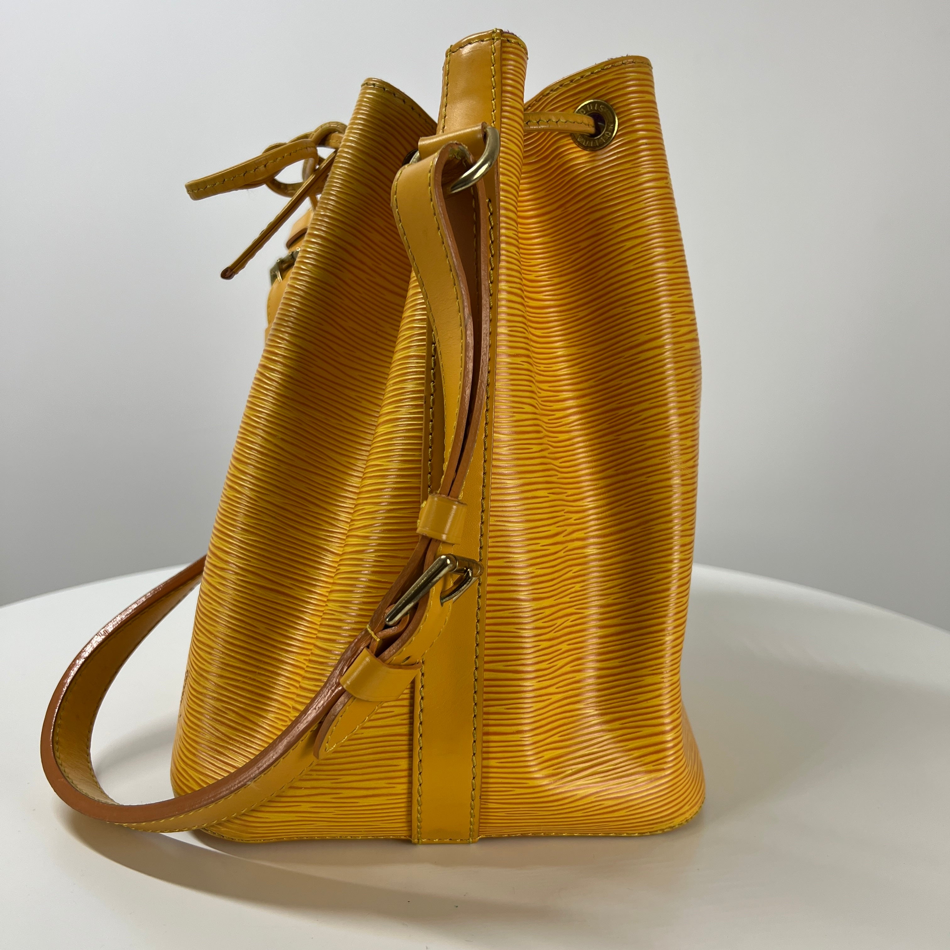 LOUIS VUITTON Noé PM handbag in yellow epi leather