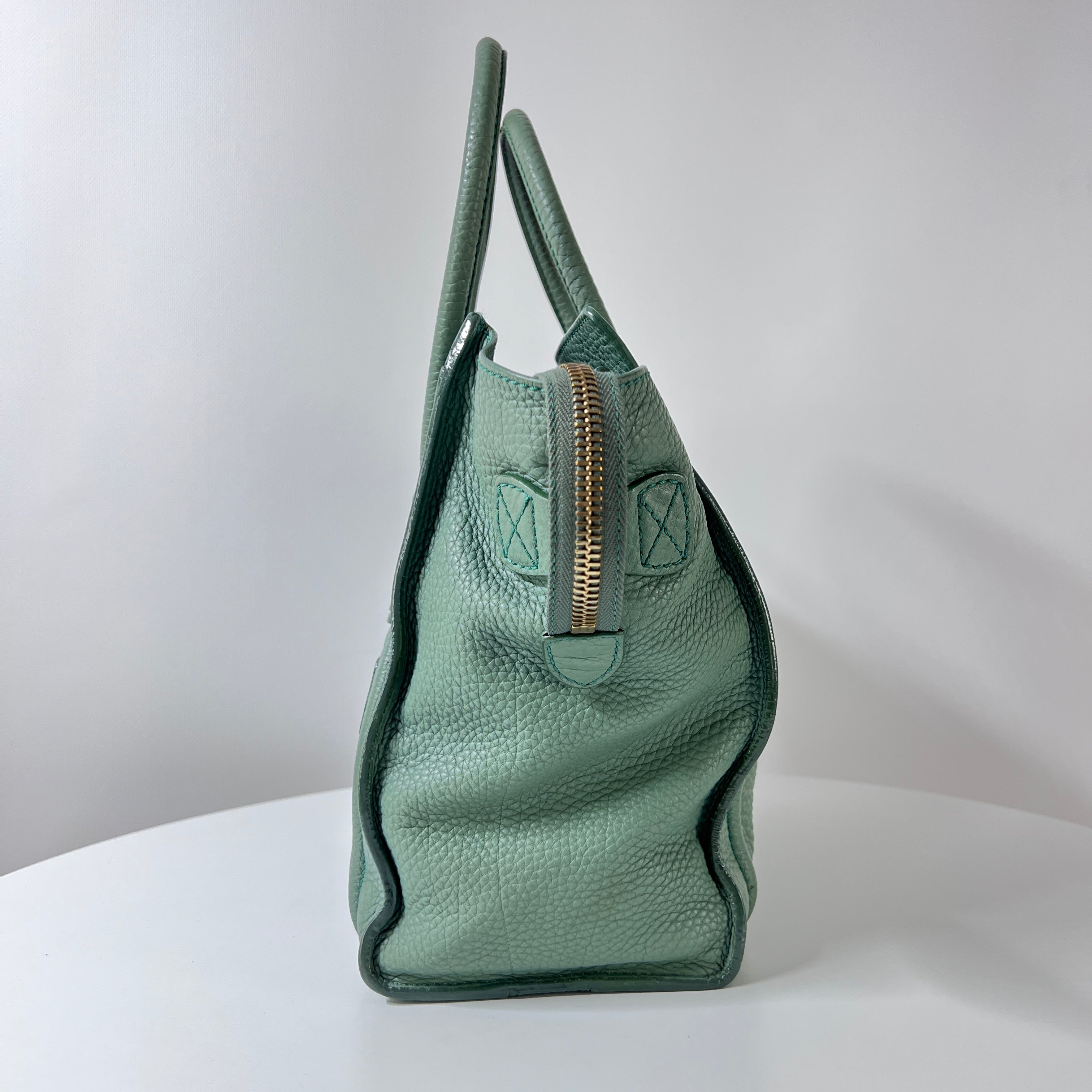 Sac à main CELINE Micro Luggage cuir vert