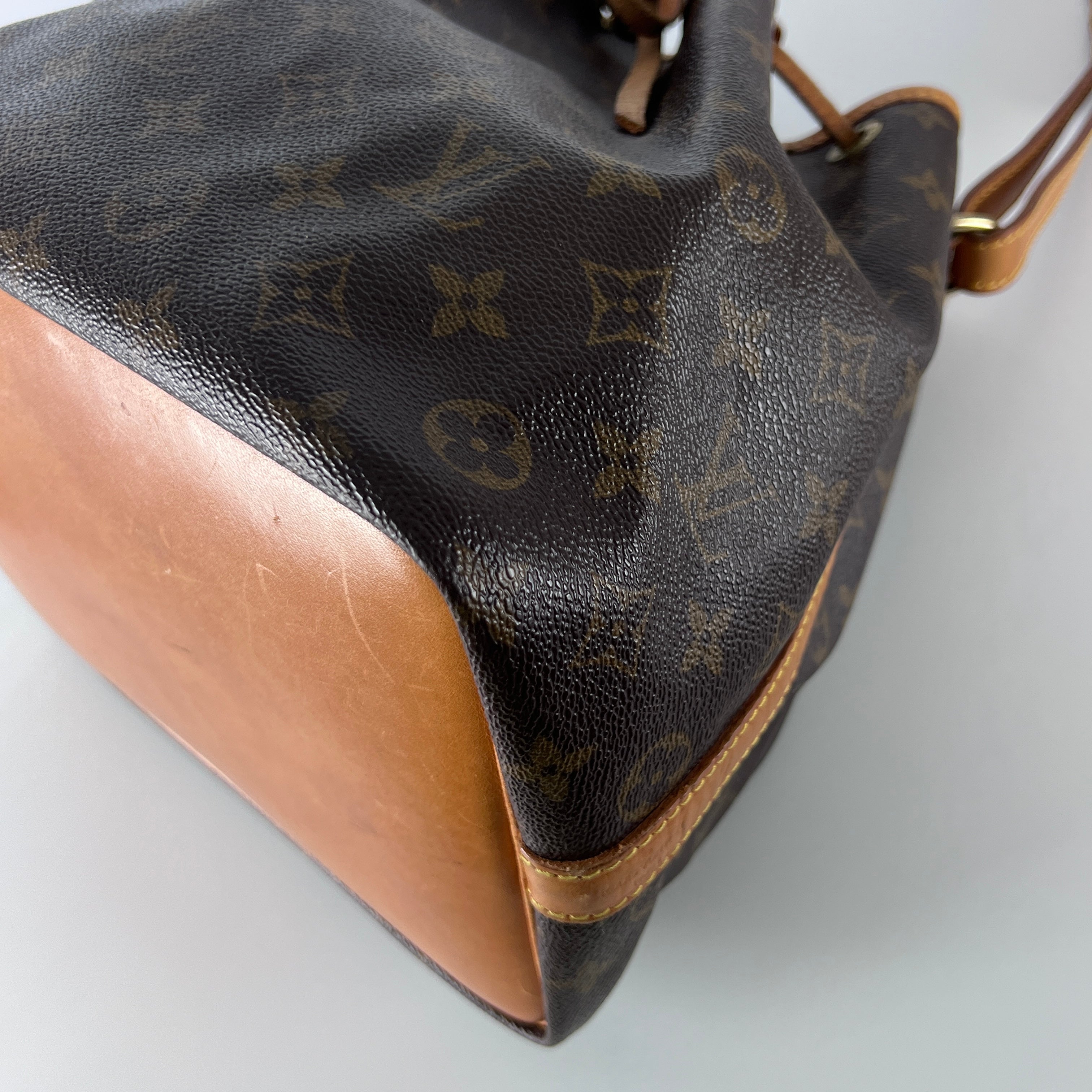 Sac à main LOUIS VUITTON Noé PM toile et cuir marron