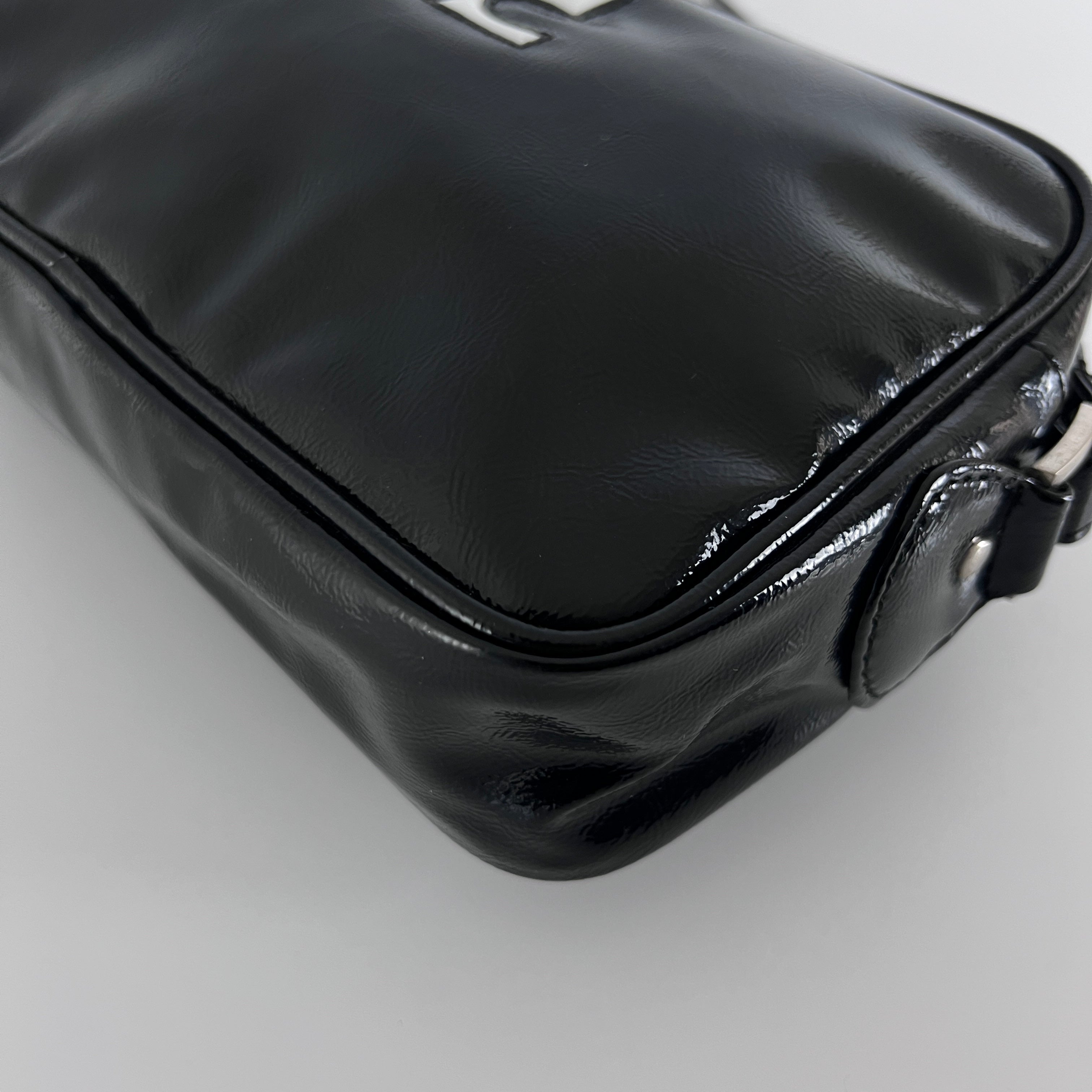 Sac à main COURREGES Caméra vinyle noir