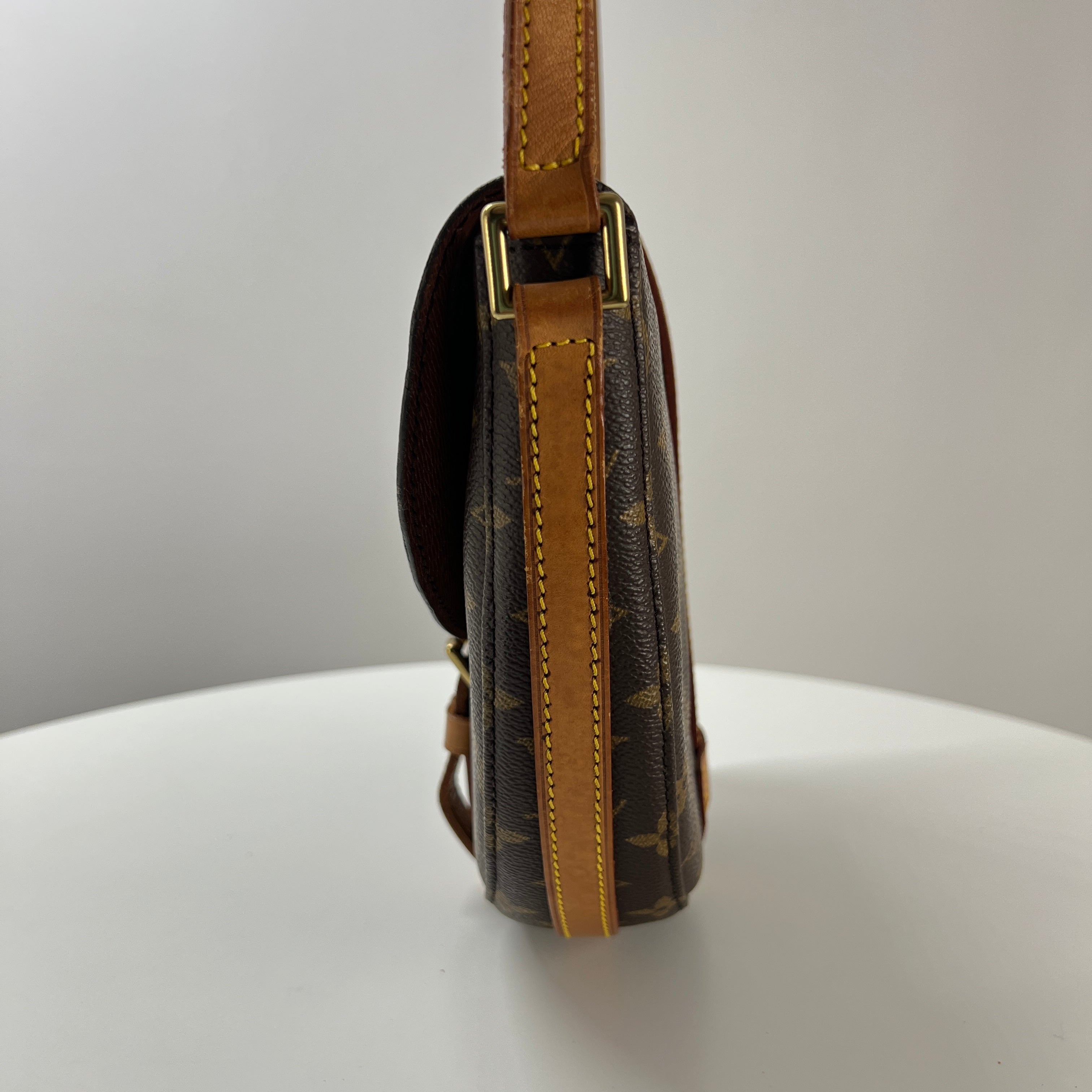 LOUIS VUITTON Chantilly canvas and brown leather handbag