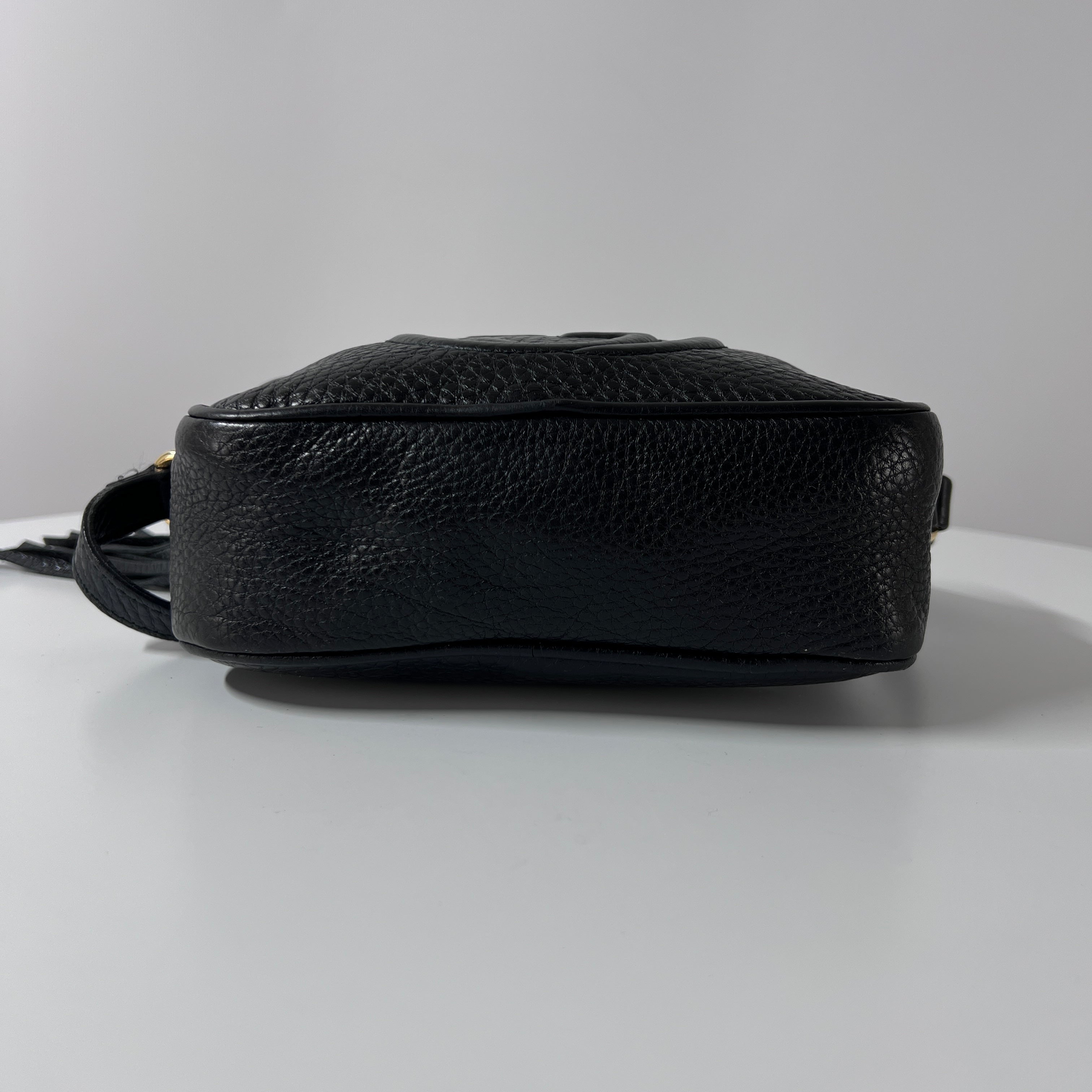 Sac à main GUCCI Camera Soho Disco cuir noir