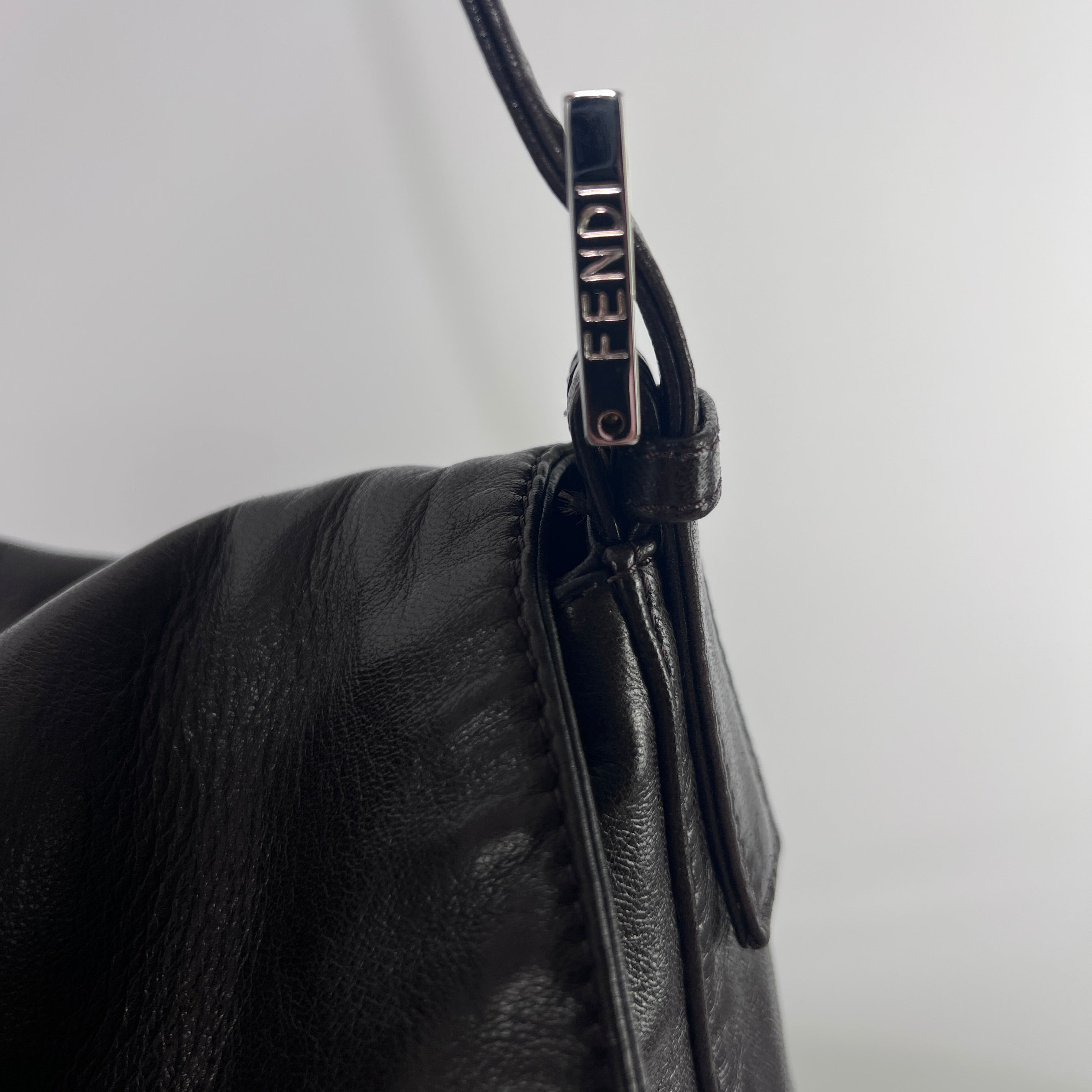 FENDI Mamma Leather handbag in brown leather