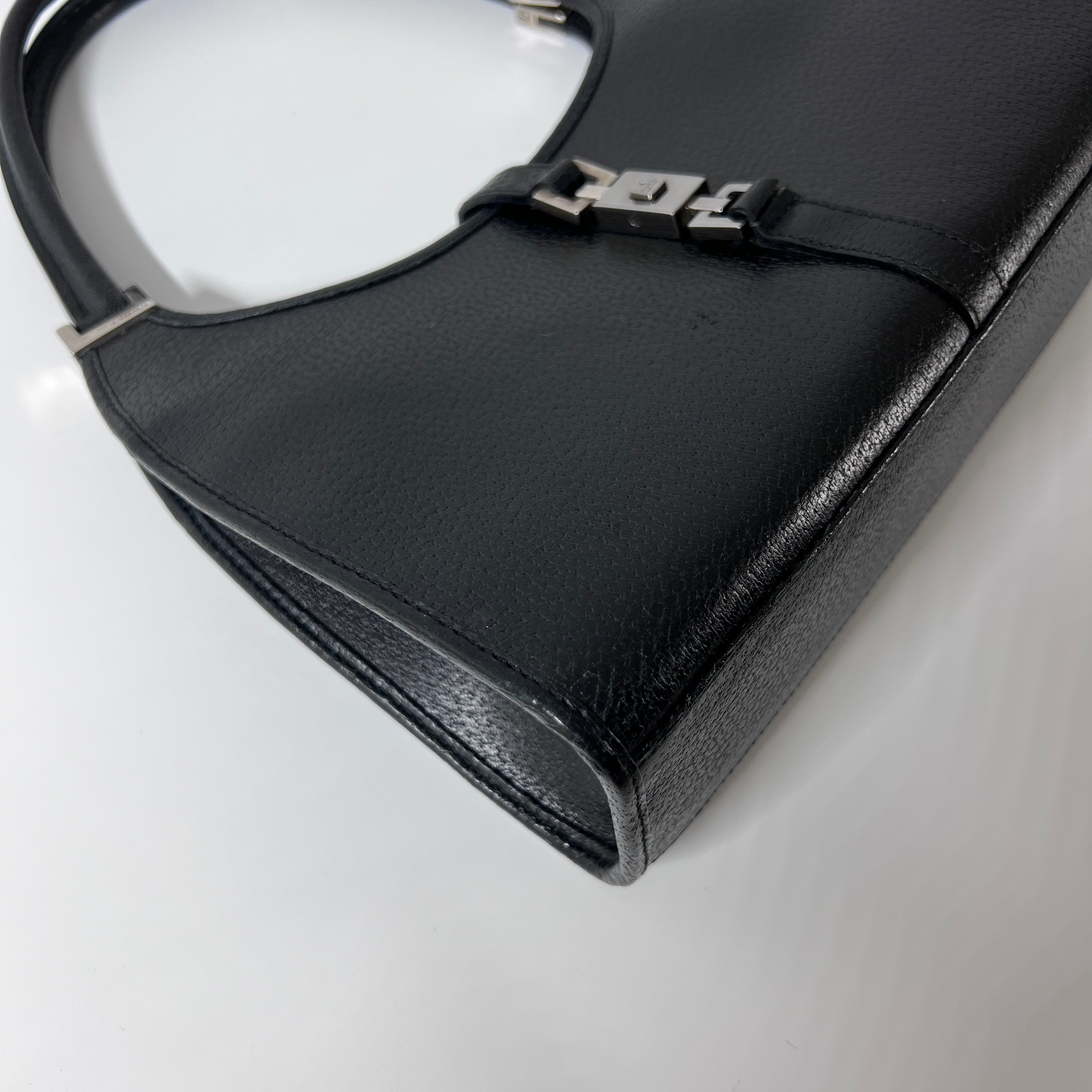 GUCCI Jackie black leather handbag