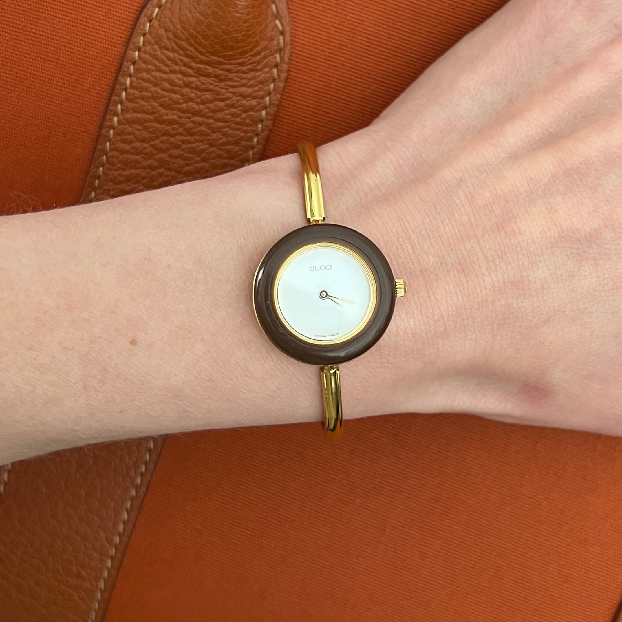 Montre GUCCI Play plaqué or doré