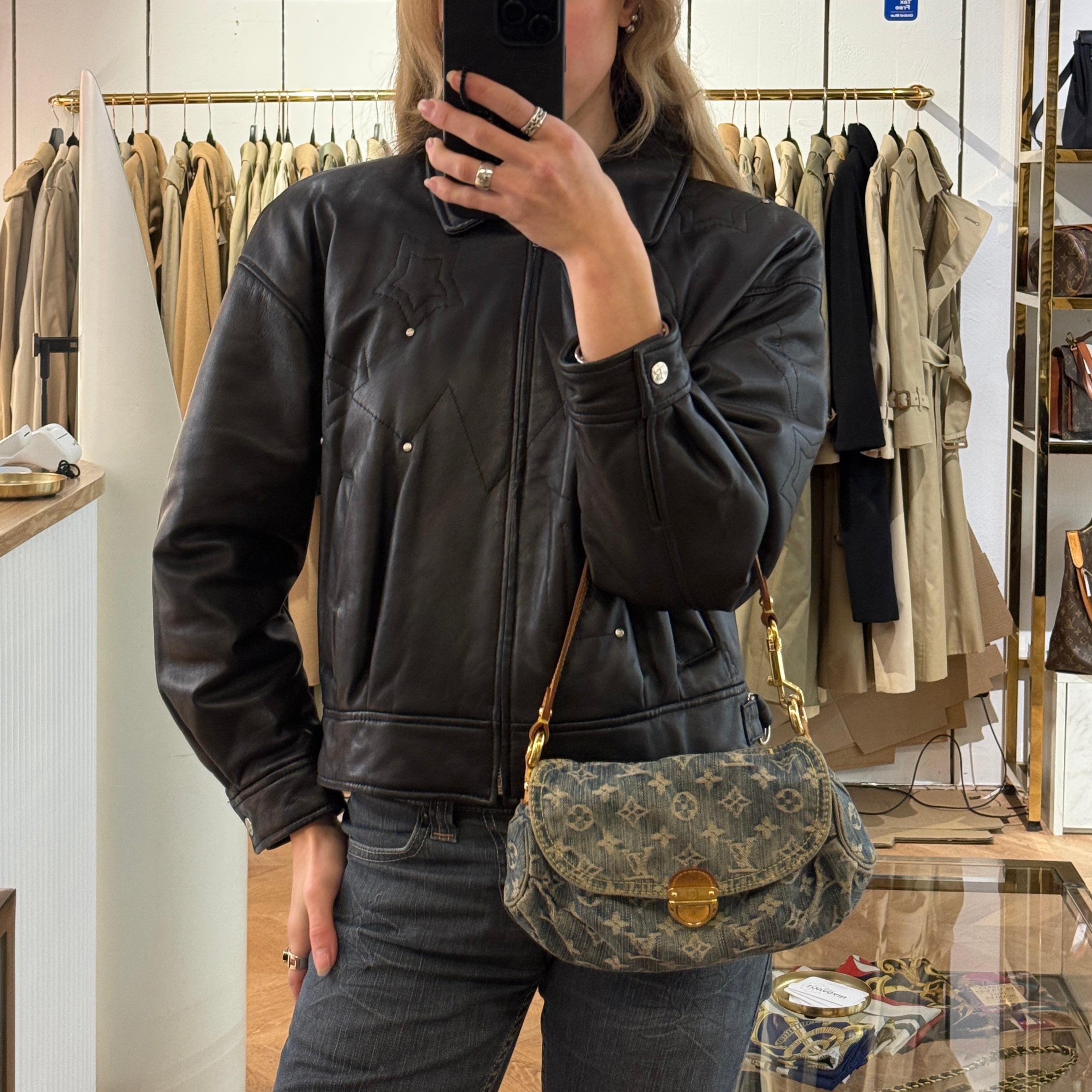 LOUIS VUITTON Pleaty Denim handbag in blue canvas and leather