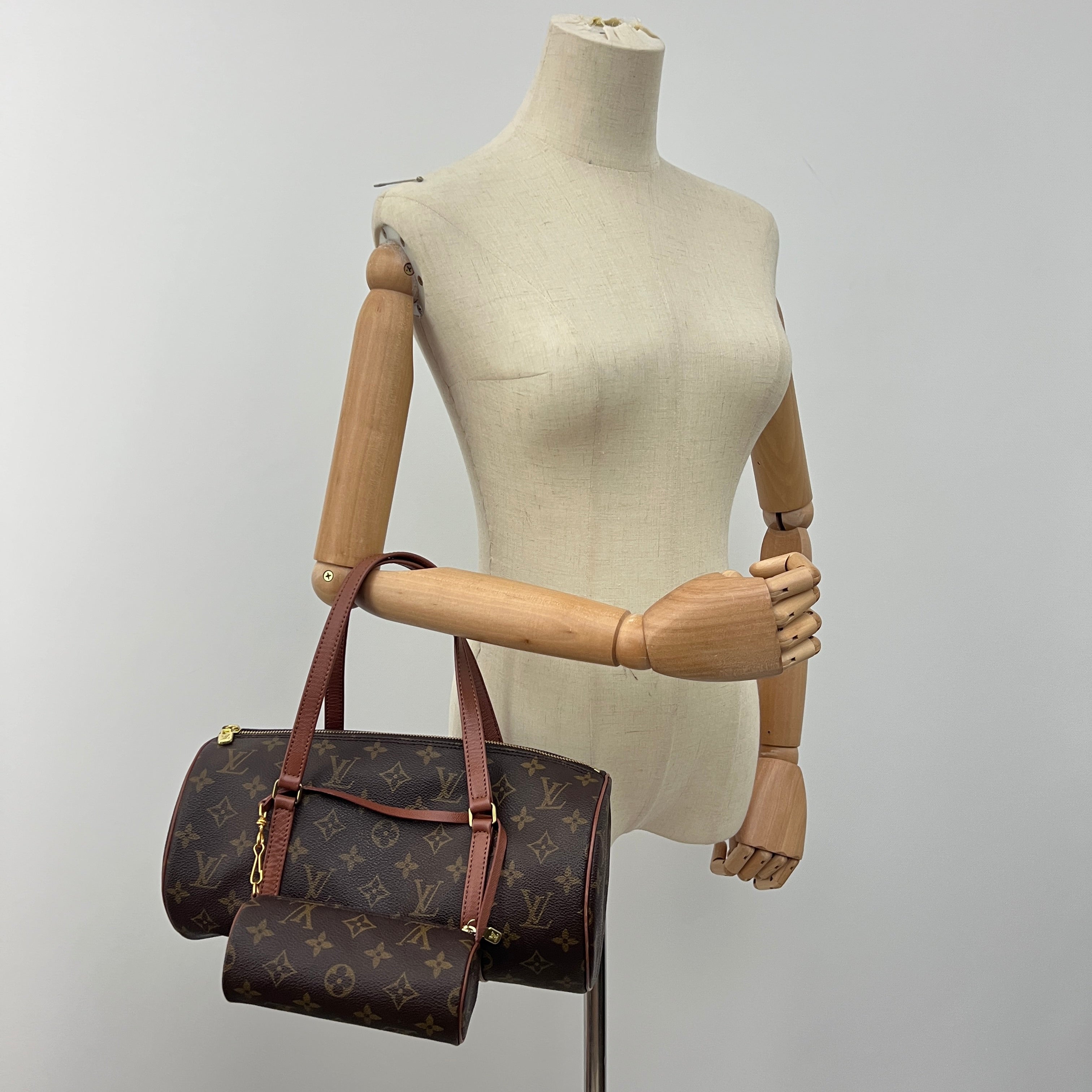 LOUIS VUITTON Papillon bag in canvas and brown leather