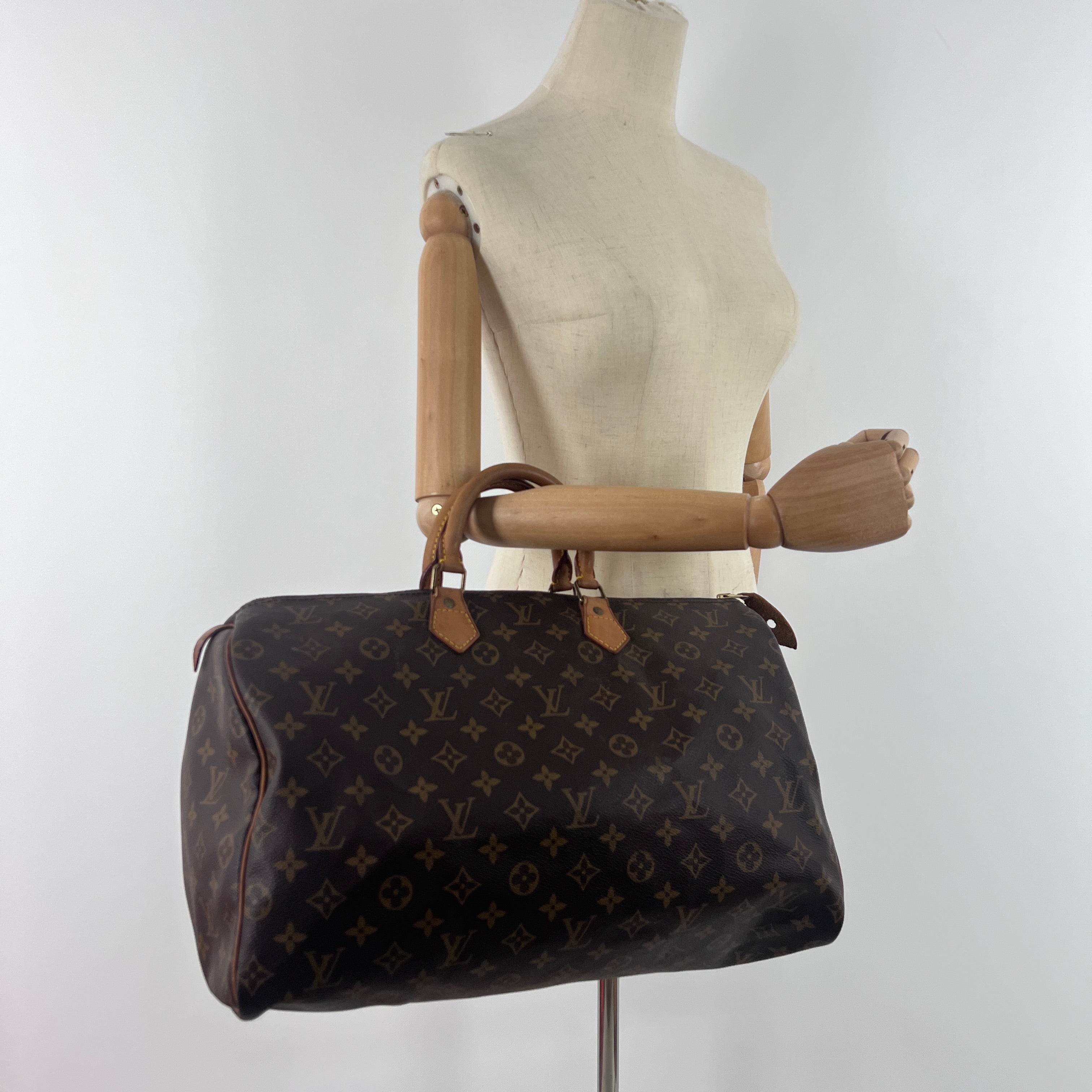 Sac à main LOUIS VUITTON Speedy 40 toile et cuir marron