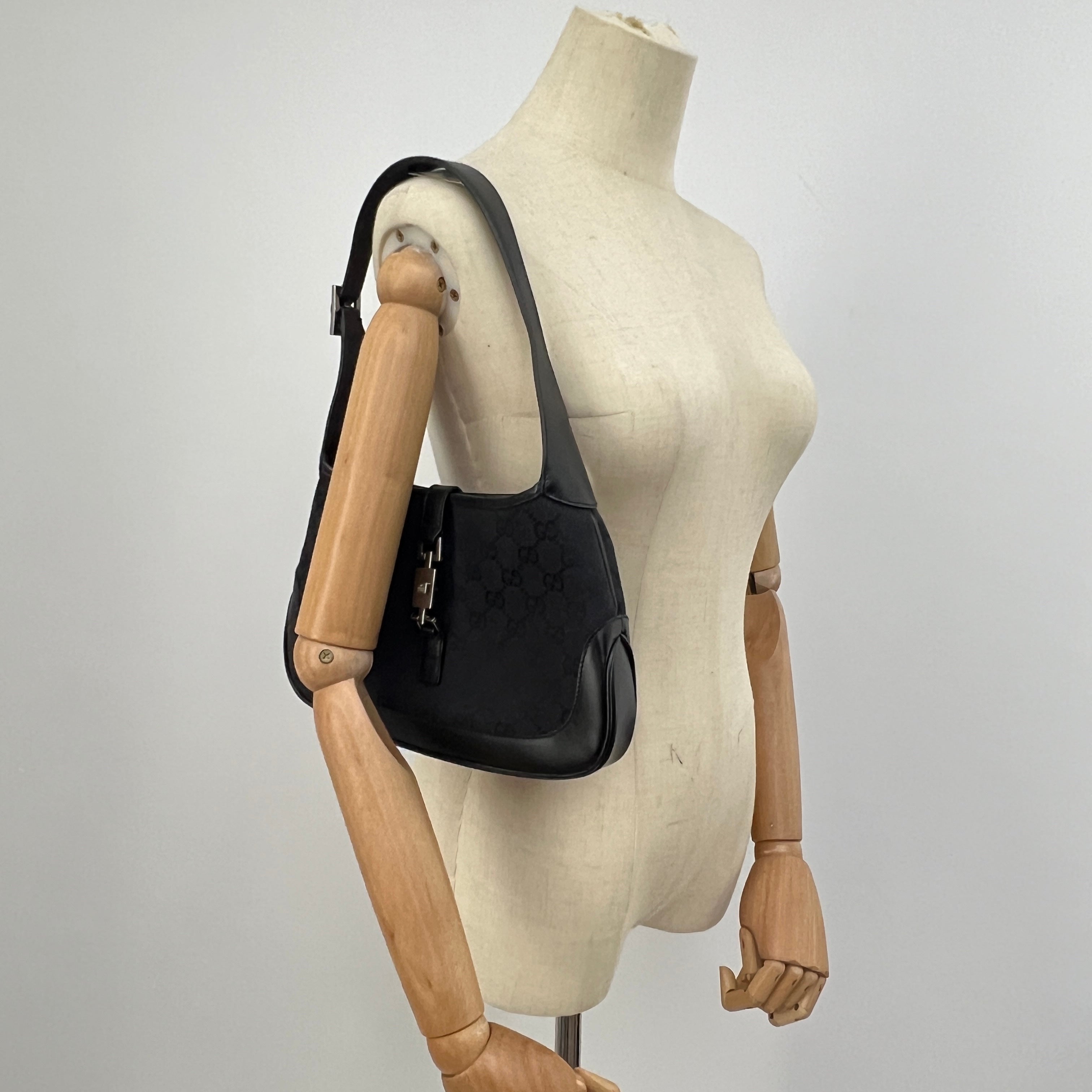 Sac GUCCI Jackie Small toile et cuir noir