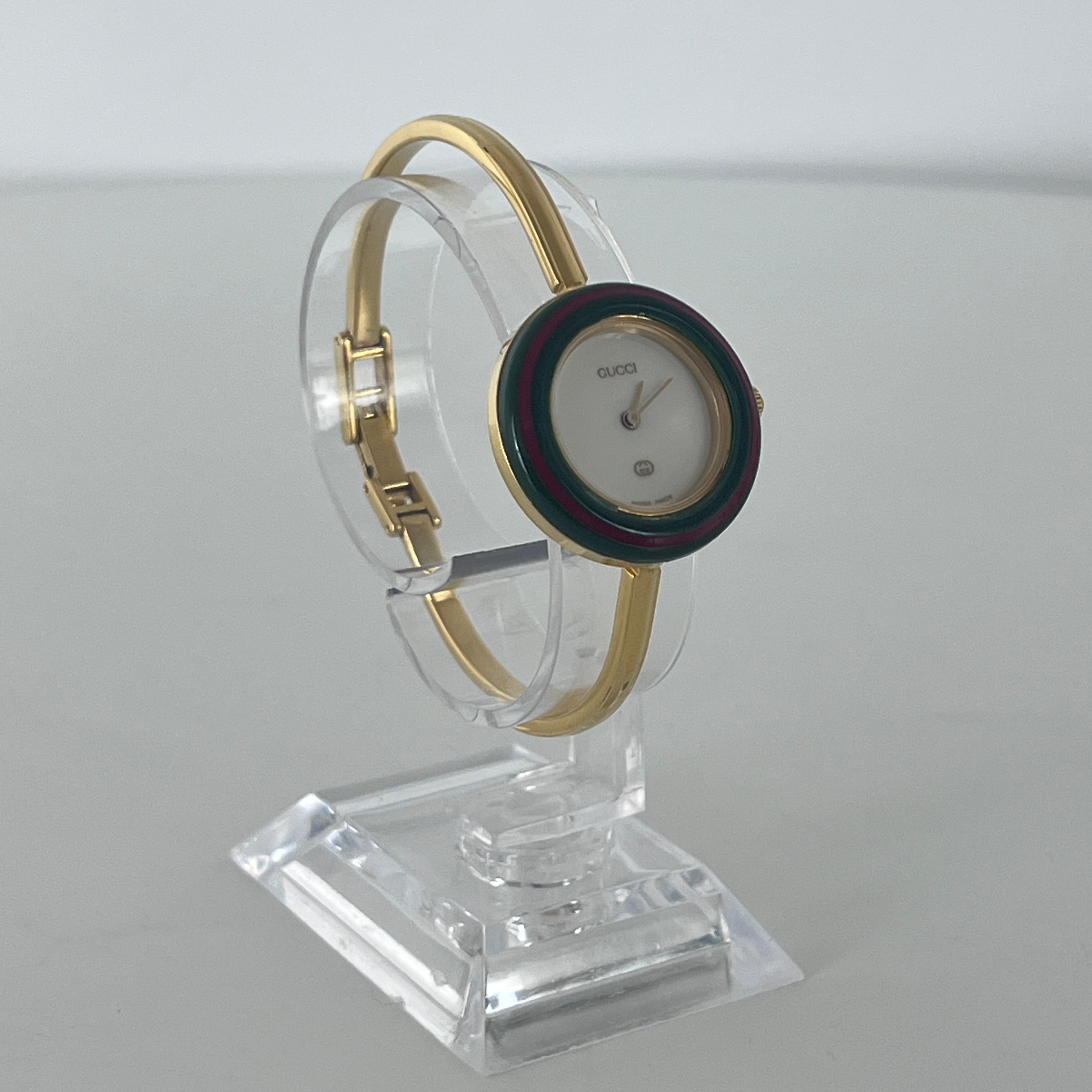 Montre GUCCI 11/12 plaqué or doré