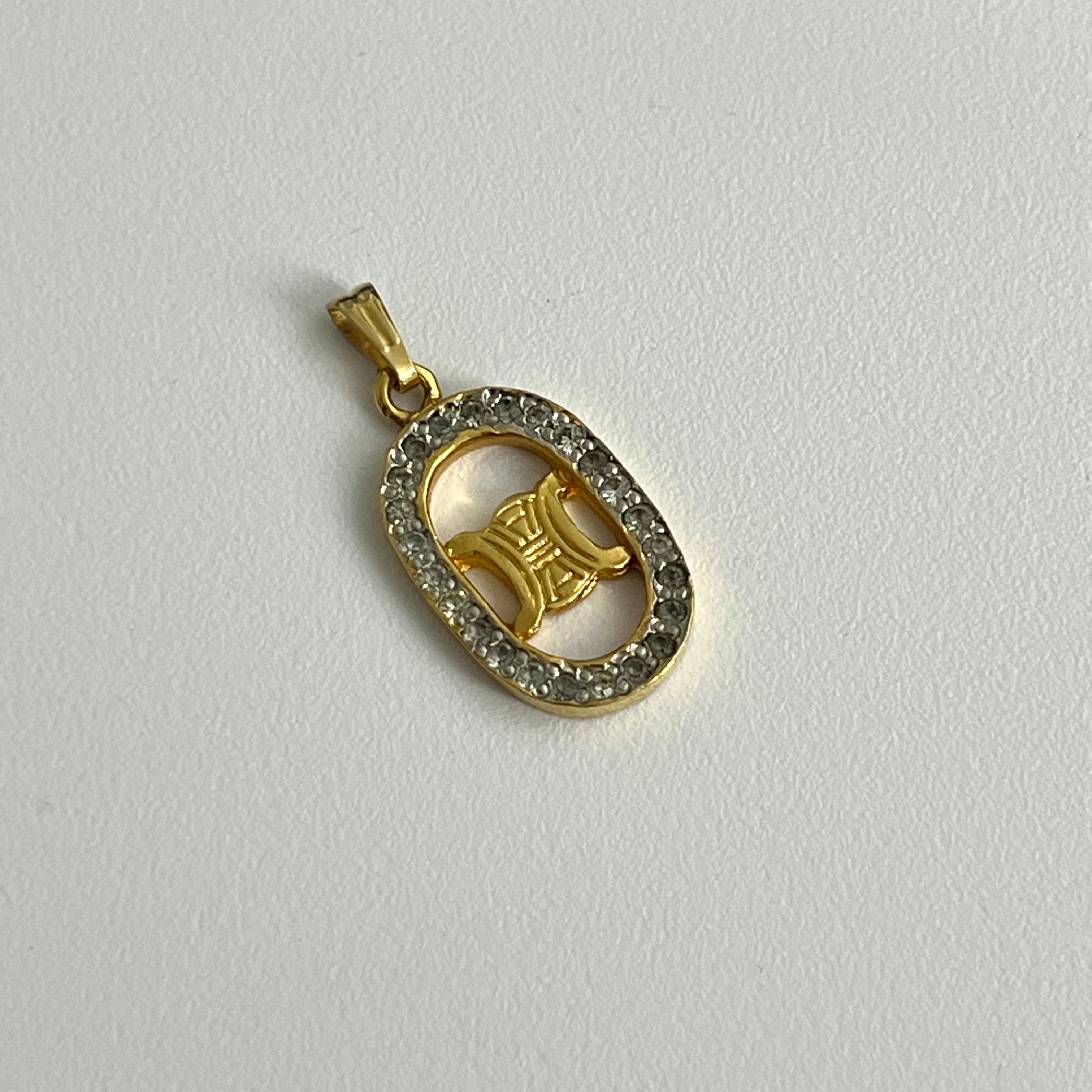 Boucles d'oreilles CELINE Triomphe