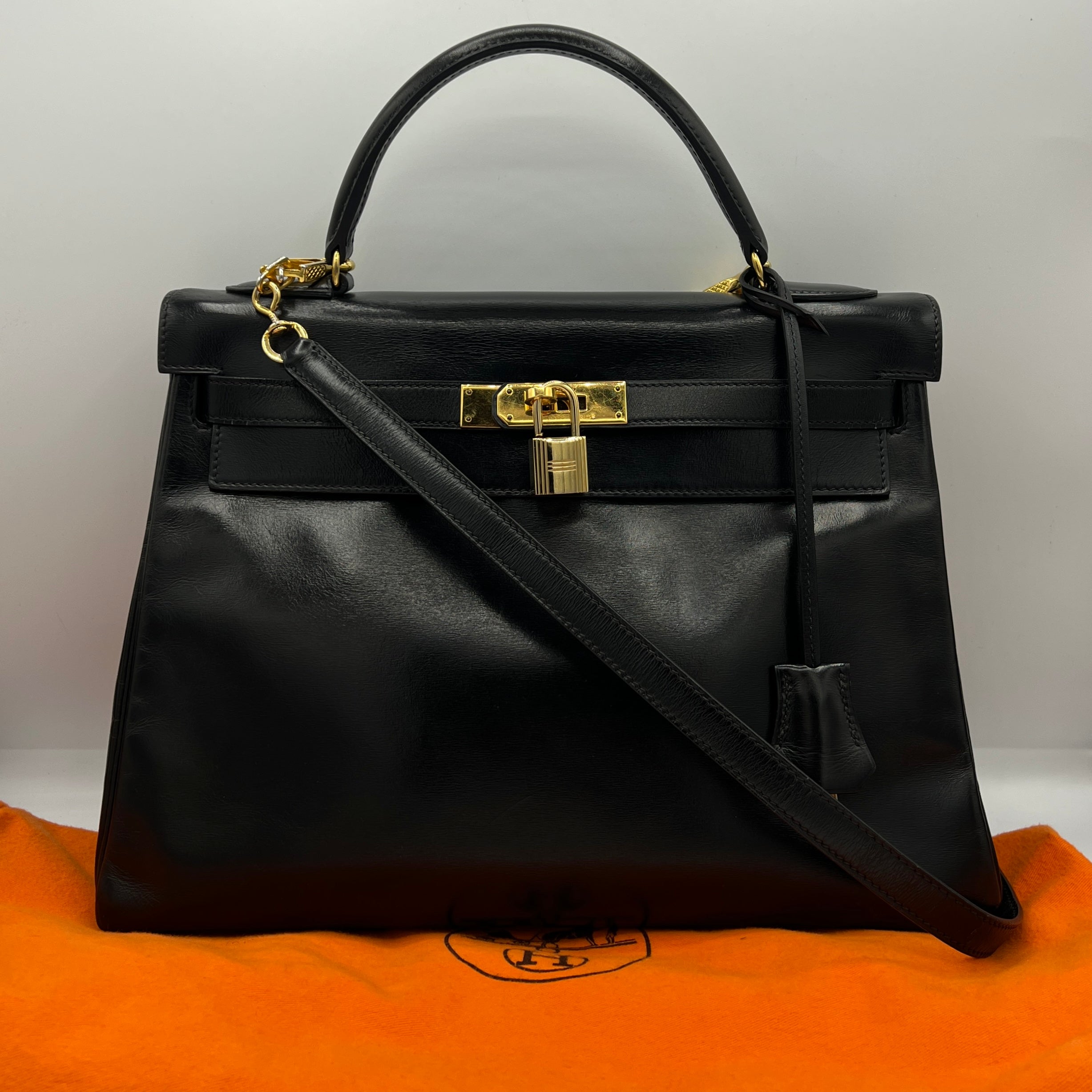 Sac à main HERMES Kelly 32 cuir box noir