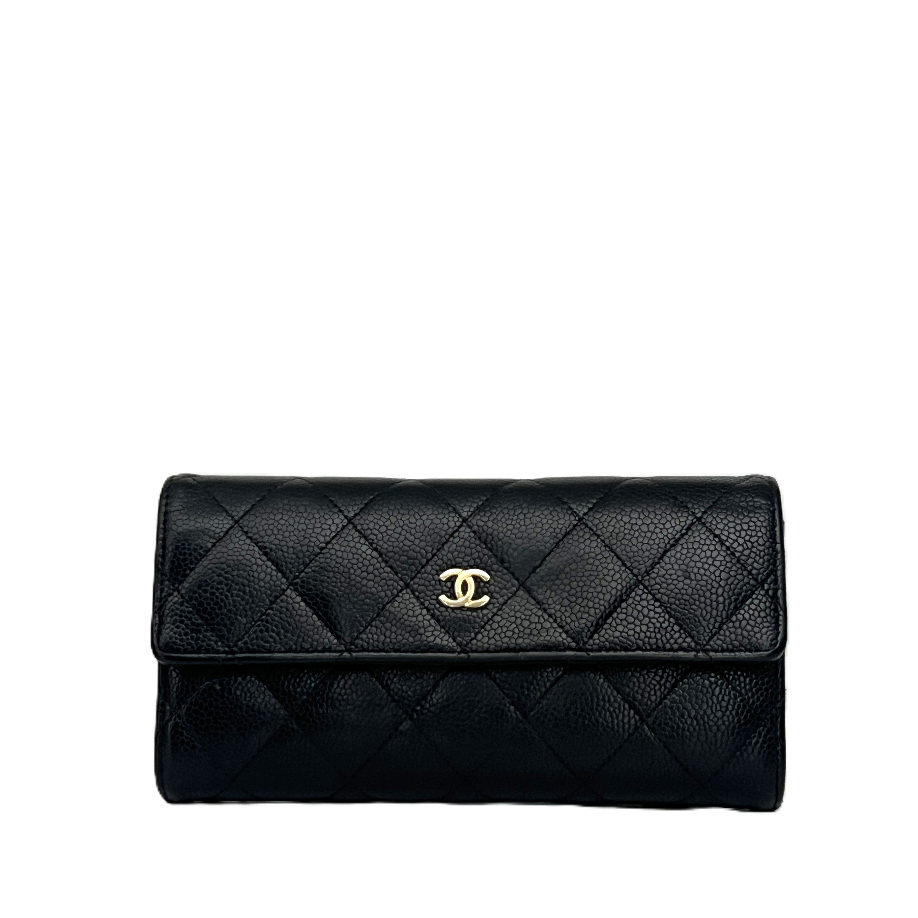 CHANEL Long Wallet black caviar leather