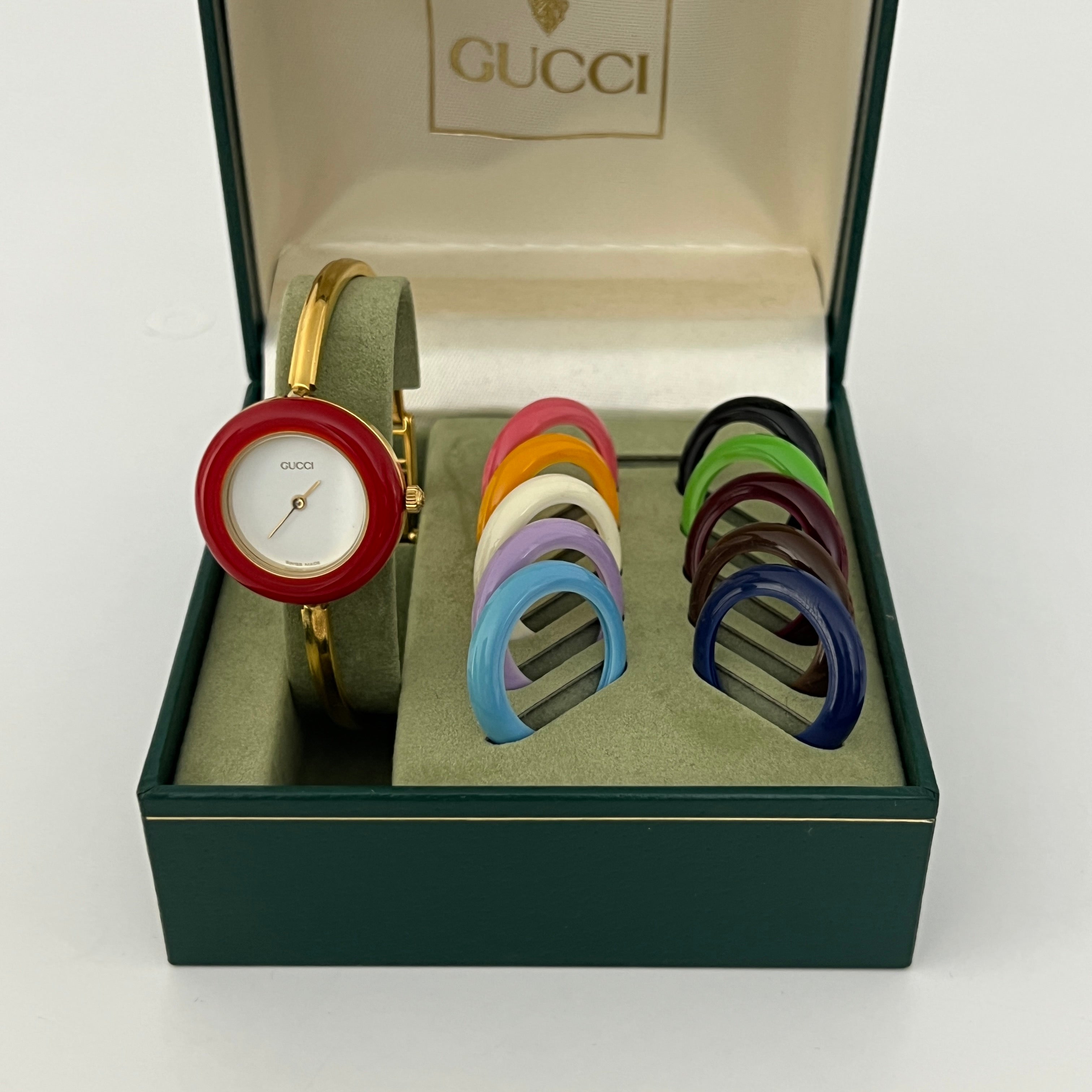 Montre GUCCI Play plaqué or doré