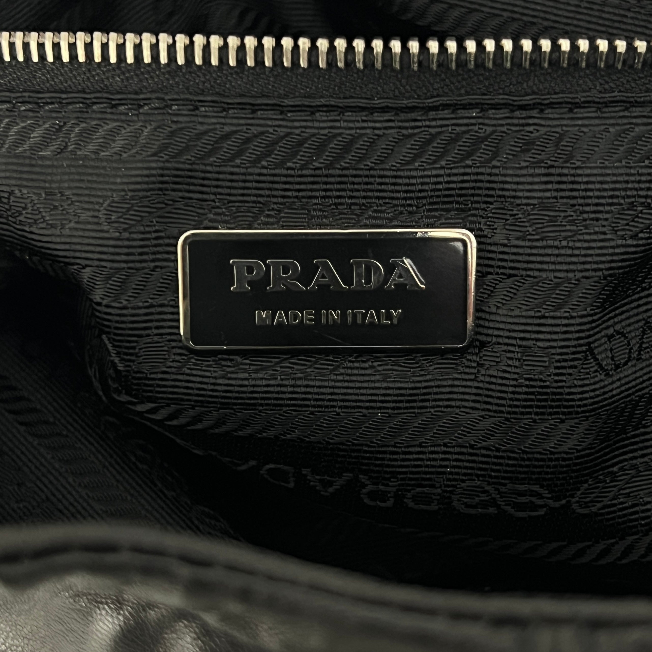 Sac PRADA Tote Bag cuir lisse noir