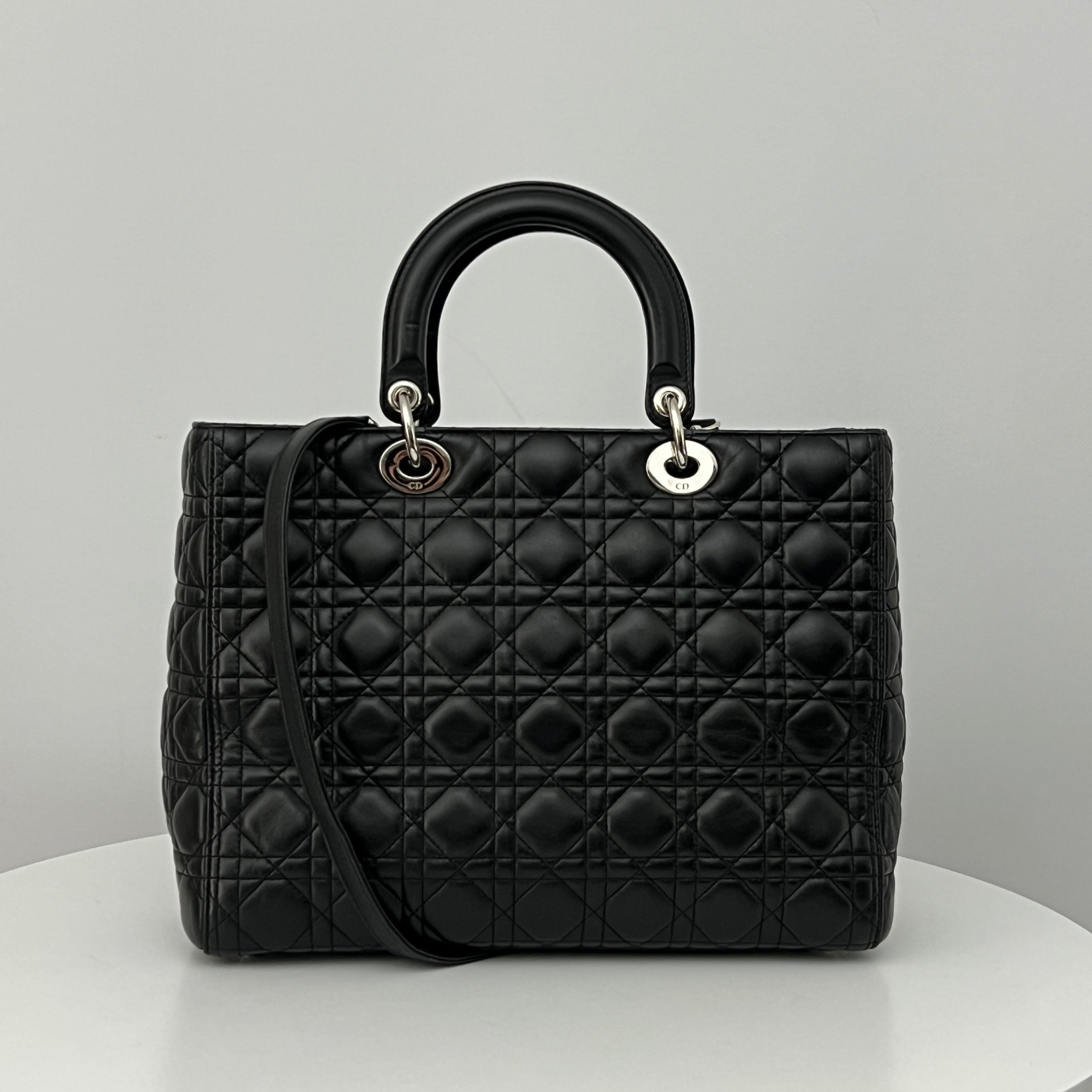 Sac à bandoulière DIOR Lady Dior Large cuir d'agneau noir