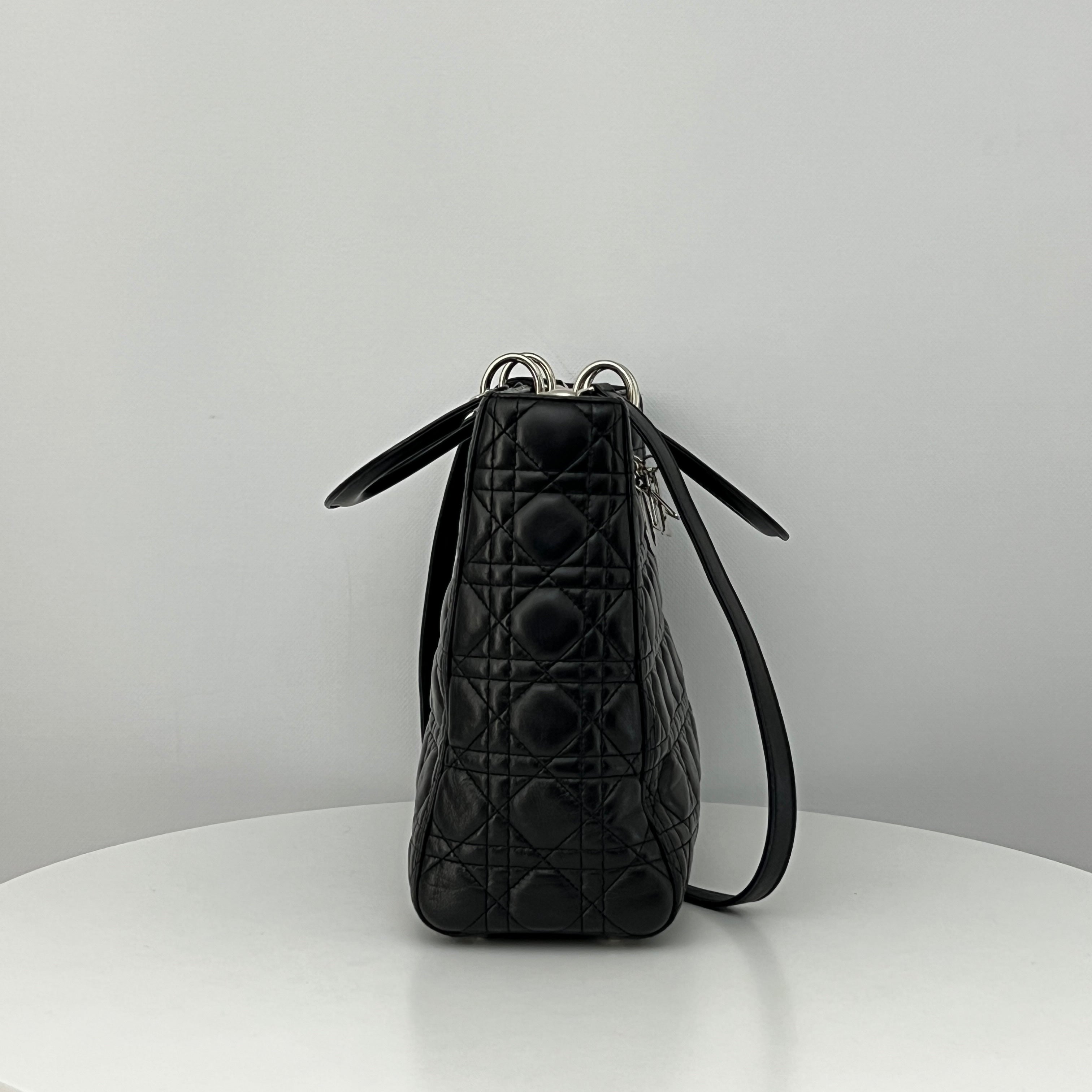 Sac à bandoulière DIOR Lady Dior Large cuir d'agneau noir