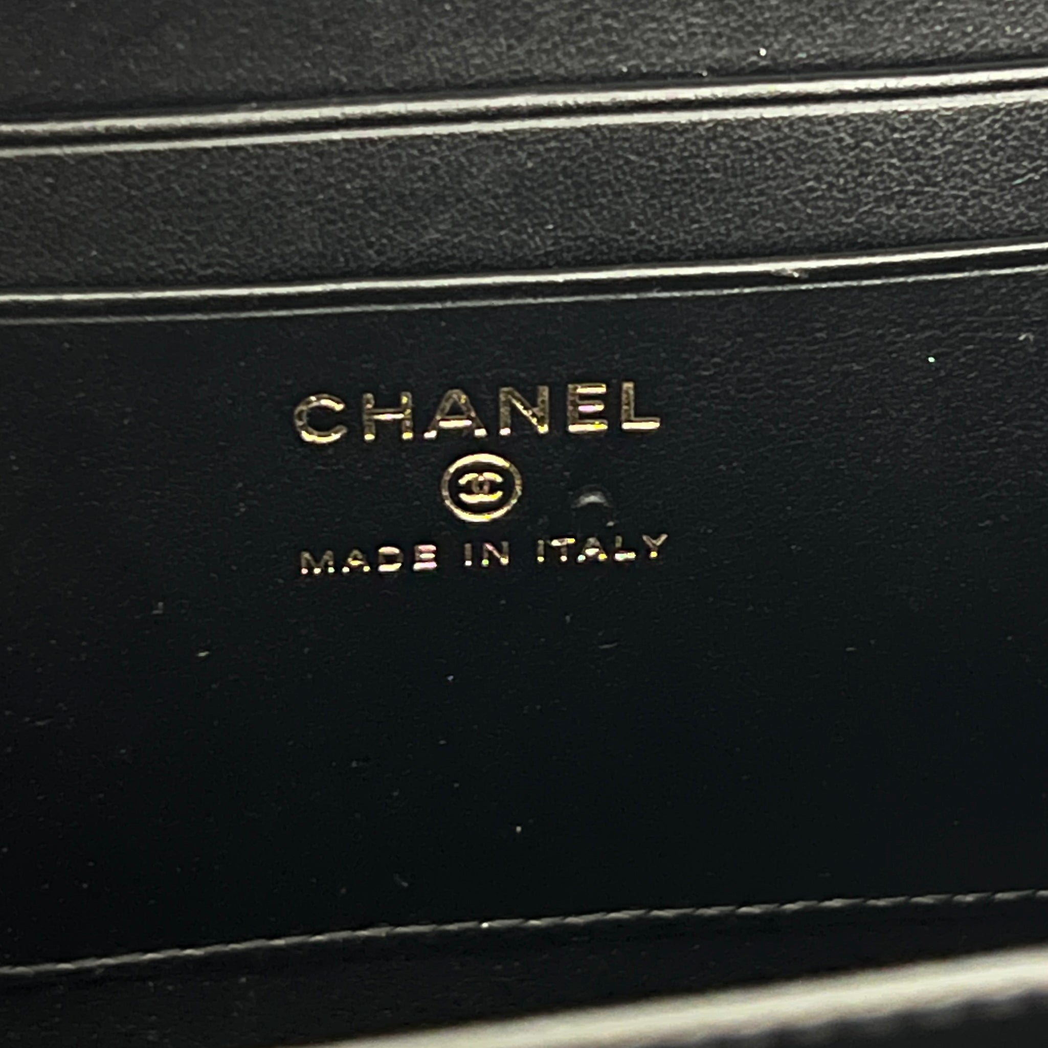 Sac à bandoulière CHANEL Filigree Vanity Case Small cuir caviar noir