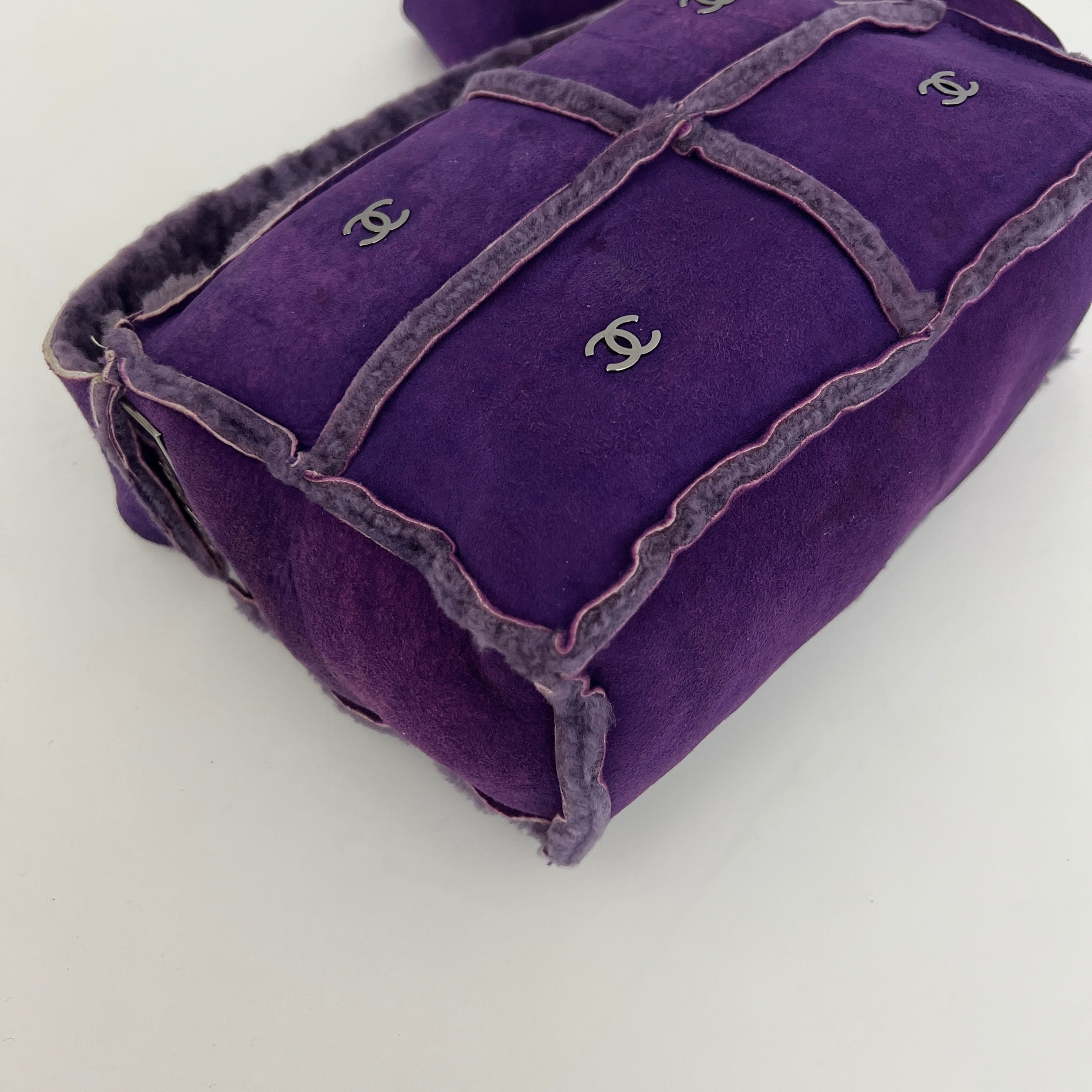 CHANEL Purple Shearling Sheepskin Shoulder Bag