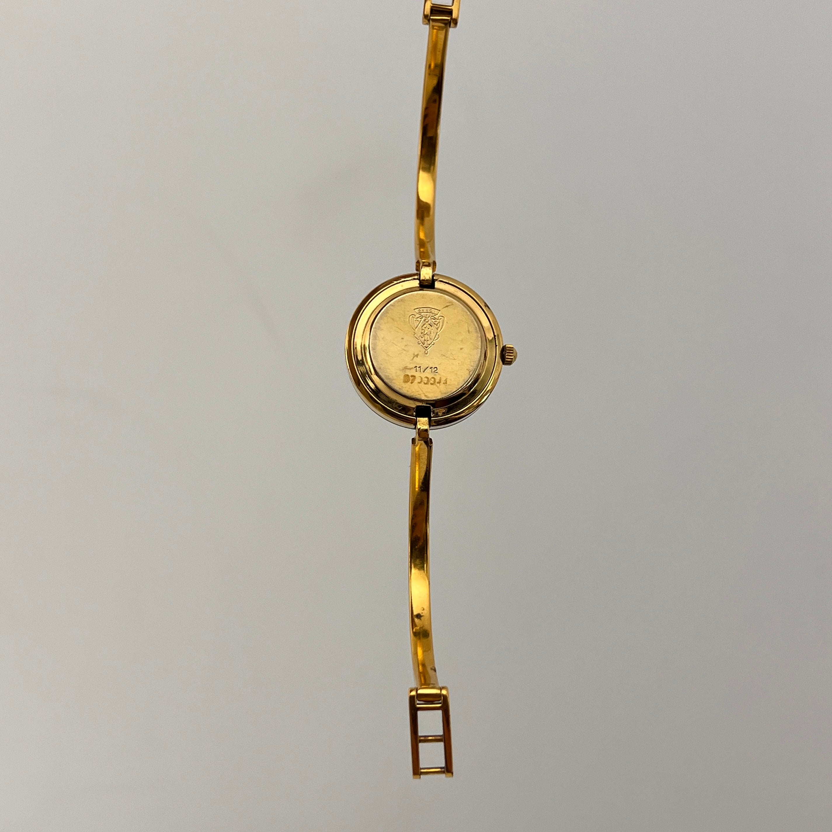 Montre GUCCI Play plaqué or doré