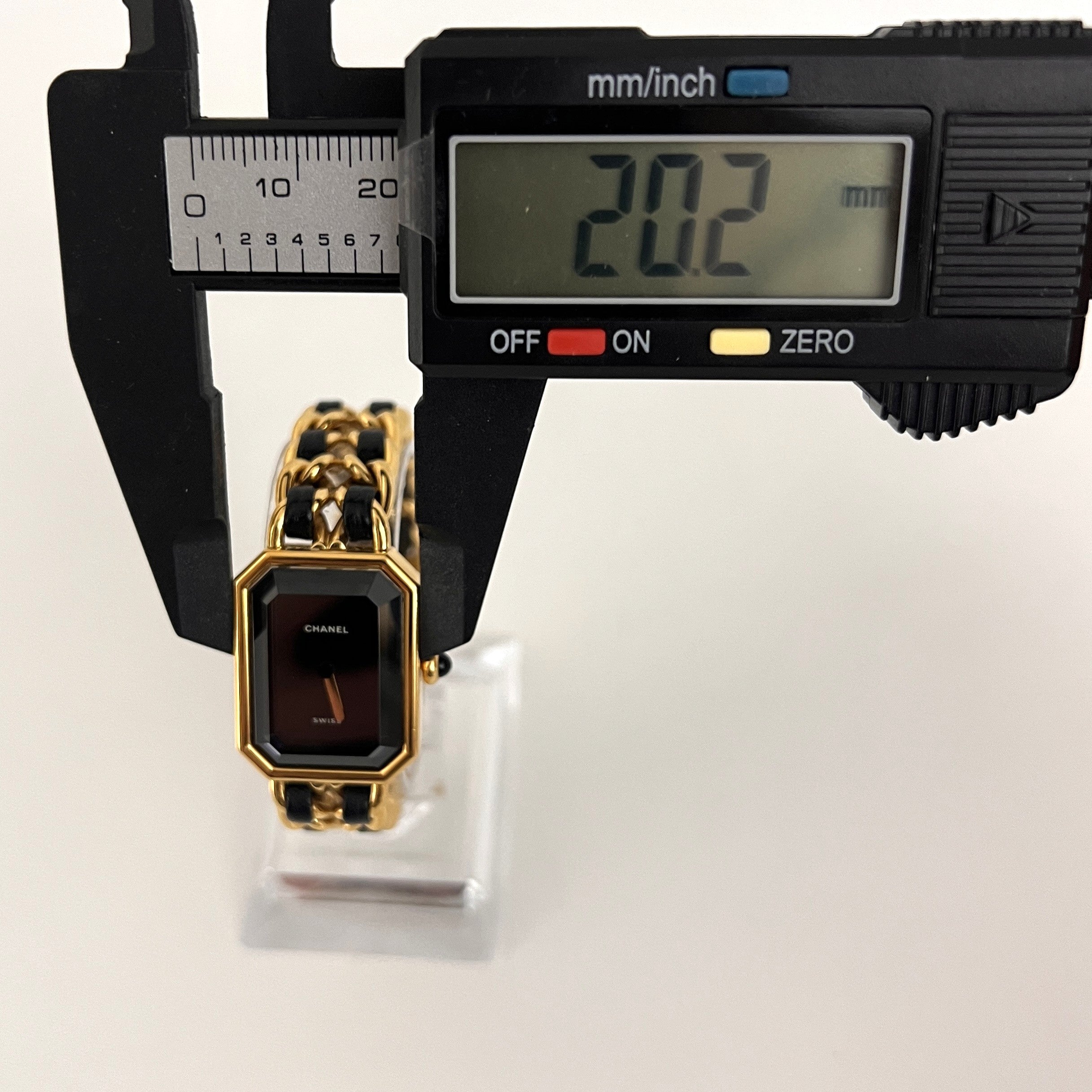 CHANEL Première gold-plated watch, size S