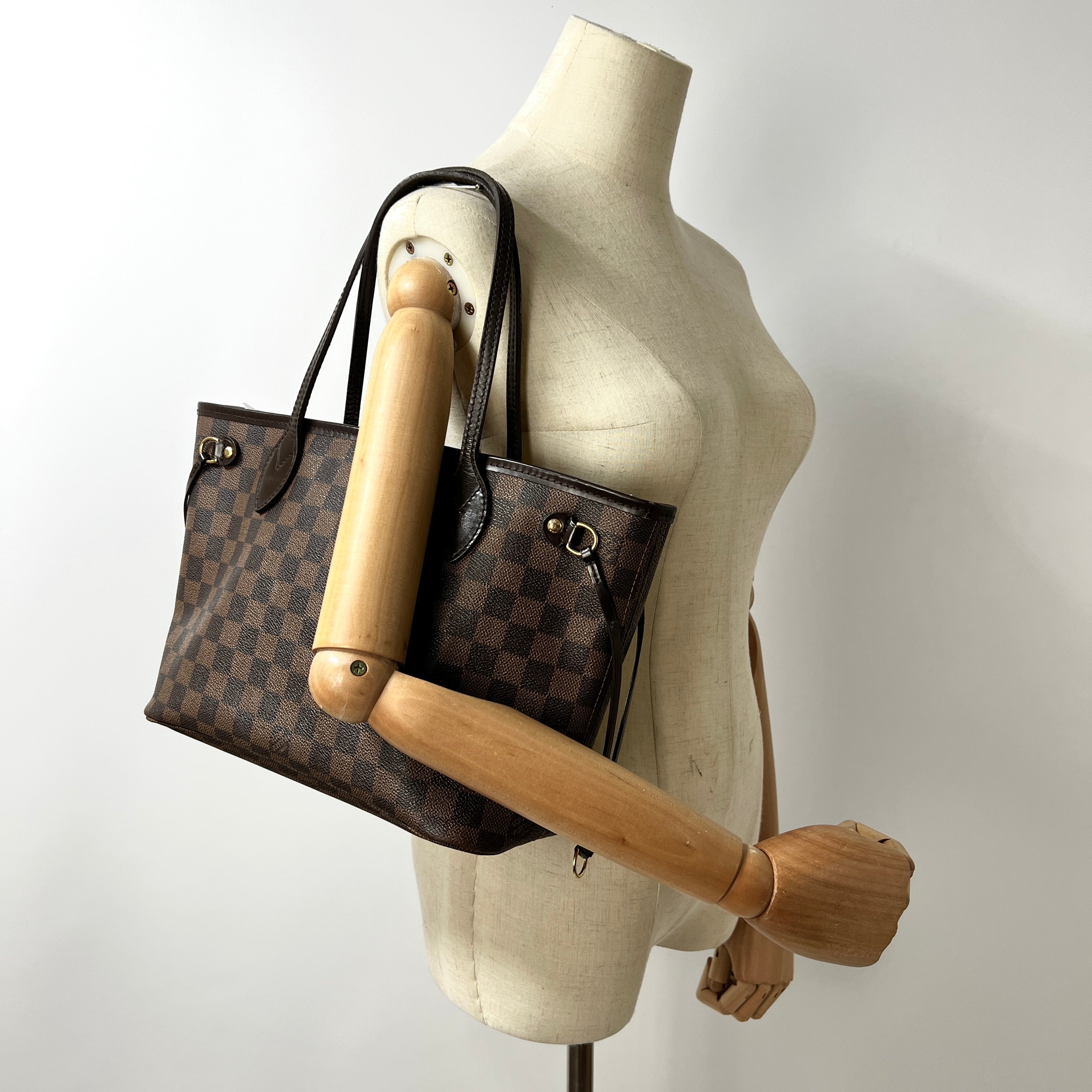LOUIS VUITTON Neverfull PM handbag in brown canvas and leather