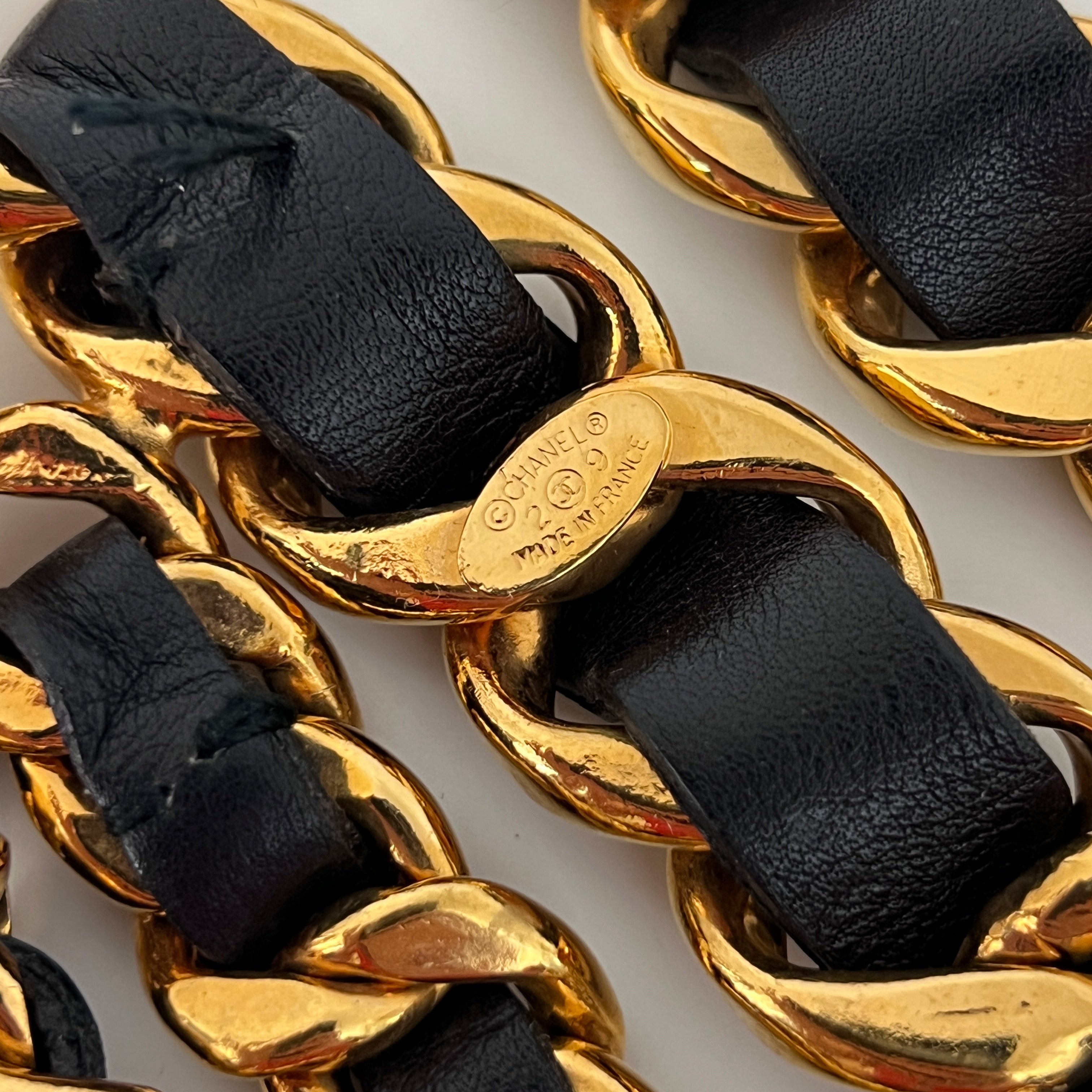 CHANEL CC Intertwined Chain Belt Circa 1990