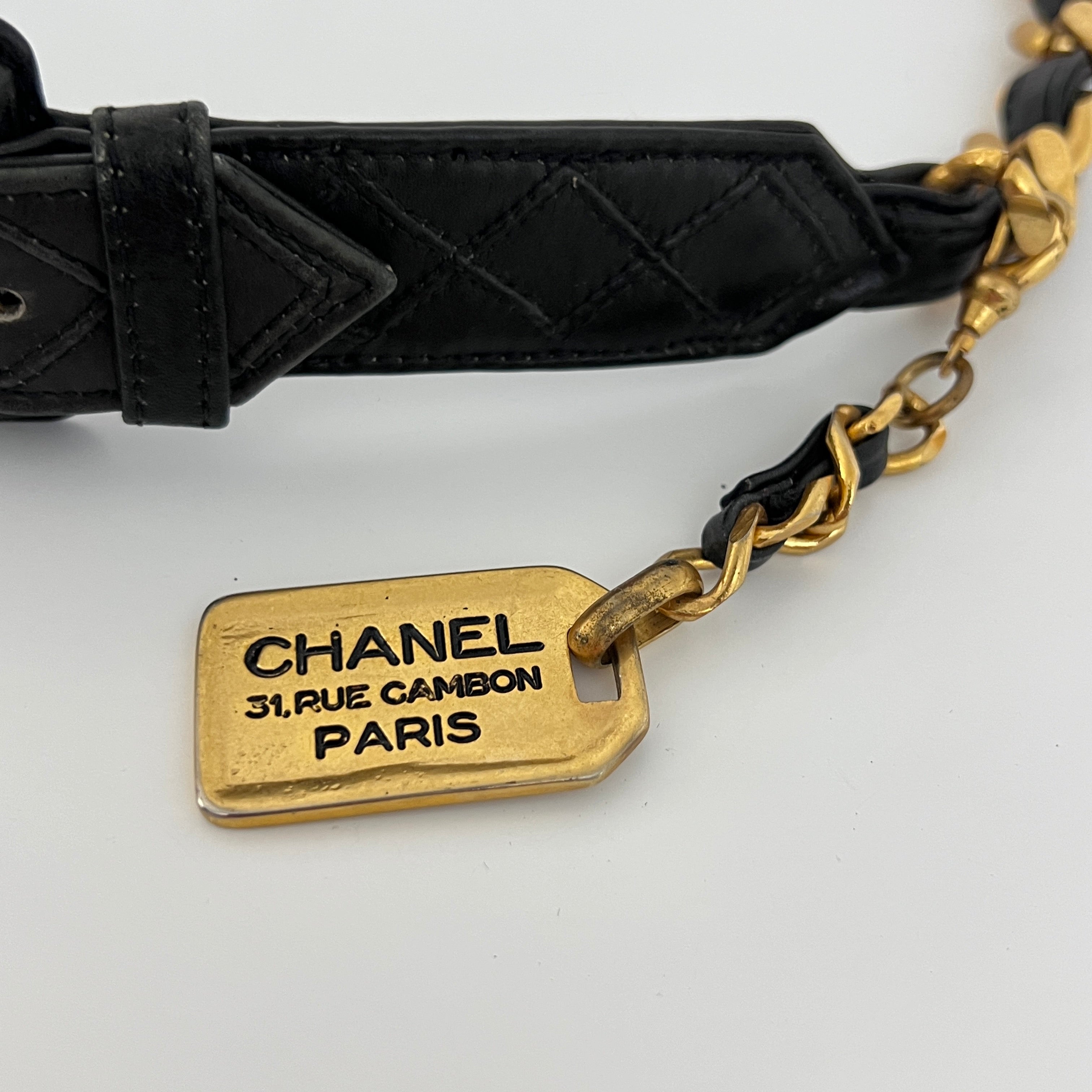 CHANEL CC Interlaced Chain Belt Circa 1990